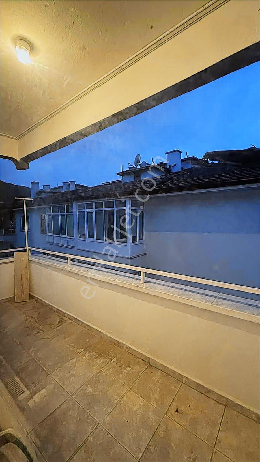 Amasya Ellibeşevler De Kiralık Asansörlü 2+1 Daire - Görsel 4