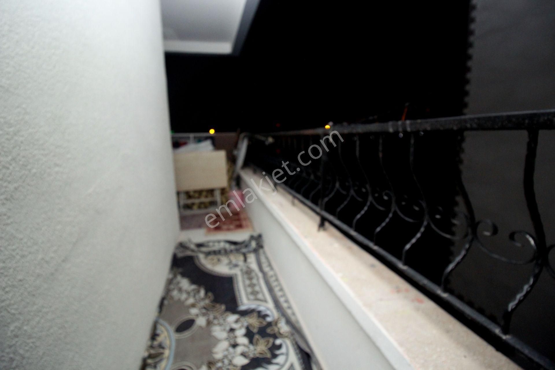 Emre Emlak'tan Topçu'da Arakat Manzaralı Geniş 3+1 Satılık Daire - Görsel 5