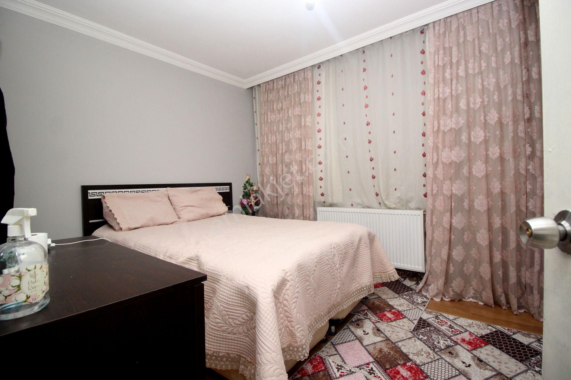 Emre Emlak'tan Topçu'da Arakat Manzaralı Geniş 3+1 Satılık Daire - Görsel 11