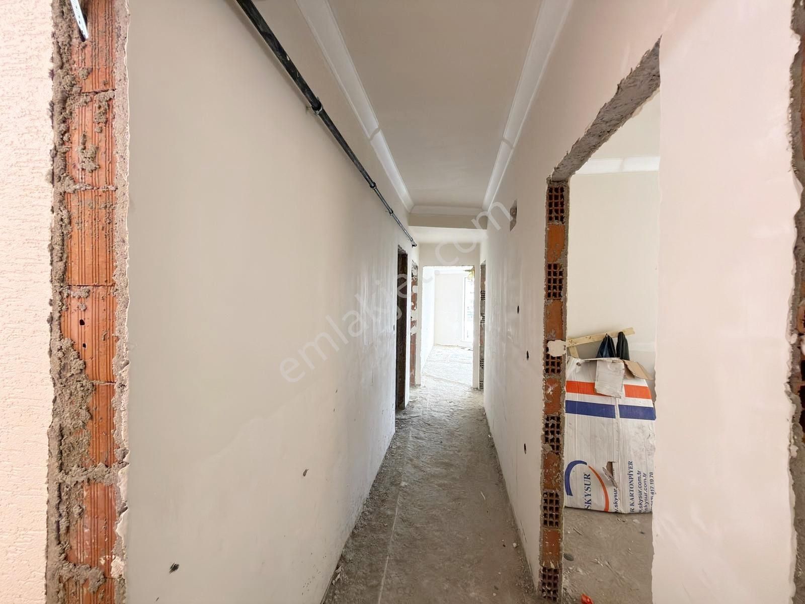 Salih Emlak 'tan Güney Cephe 3+1 Cadde Üzeri Sıfır Daire - Görsel 13