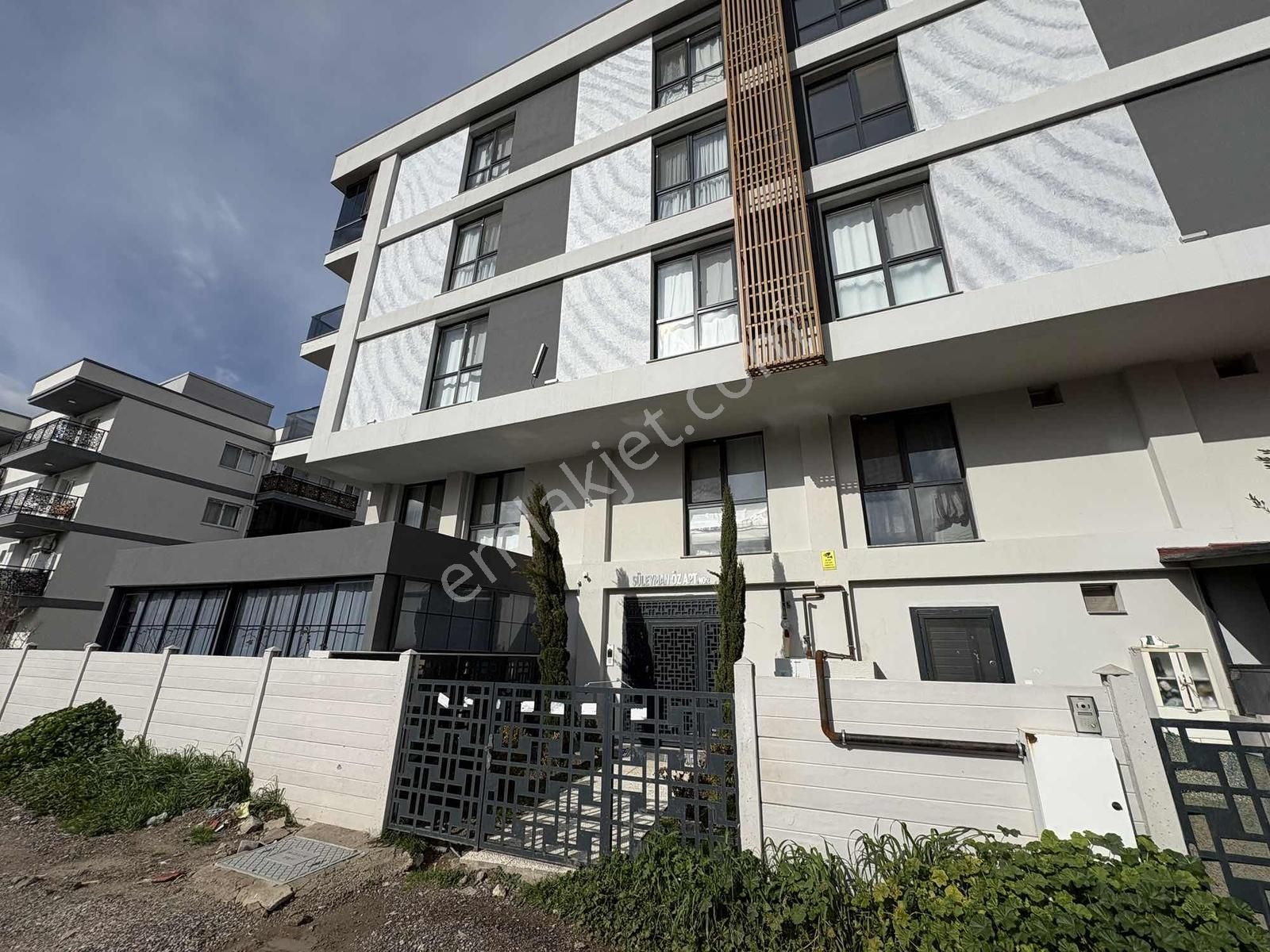 Seyrek Kiralık 1+1 Daire - Görsel 16