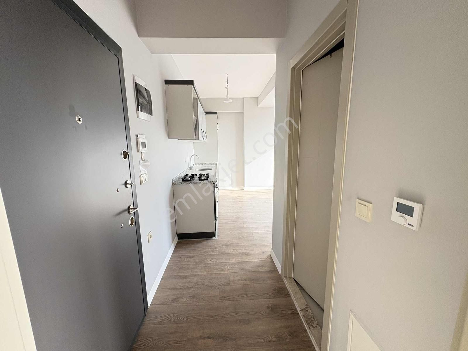 Seyrek Kiralık 1+1 Daire - Görsel 14