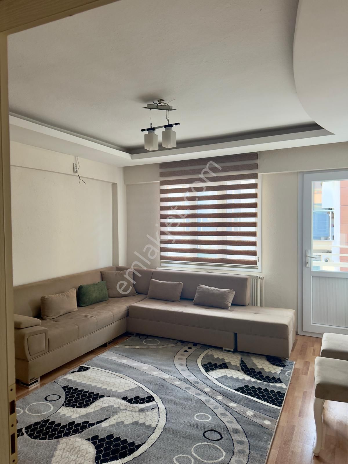 Balçovada Metro Yakını İçi Bakımlı Eşyalı D.gazlı Kiralık 2+1 Daire - Görsel 3