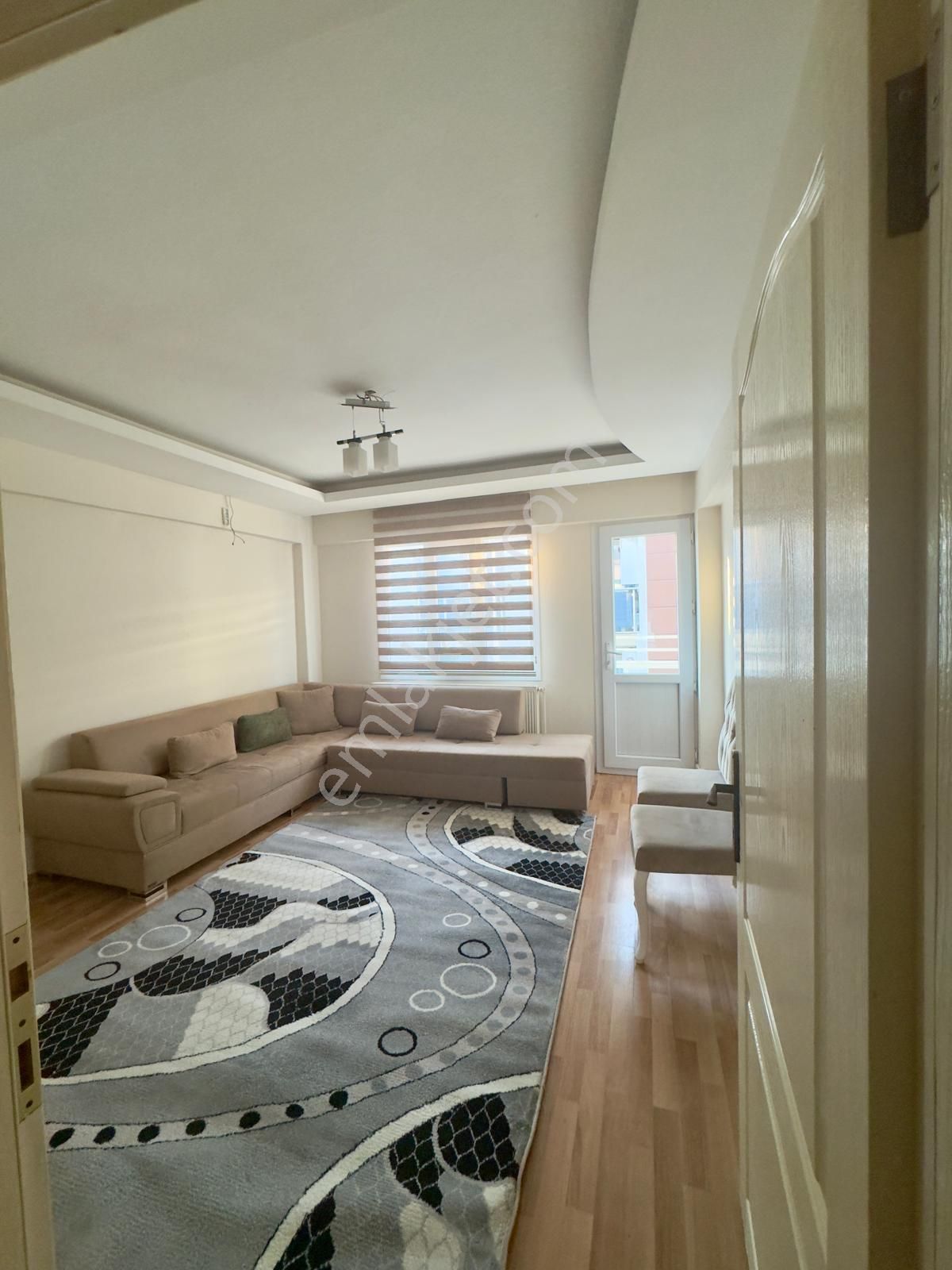 Balçovada Metro Yakını İçi Bakımlı Eşyalı D.gazlı Kiralık 2+1 Daire - Görsel 4