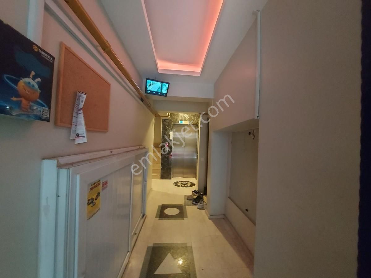 Hürriyet Mah.ebeveyn Banyolu,eşyalı Ve Bahçeli 1+1 Kiralık Daire - Görsel 23