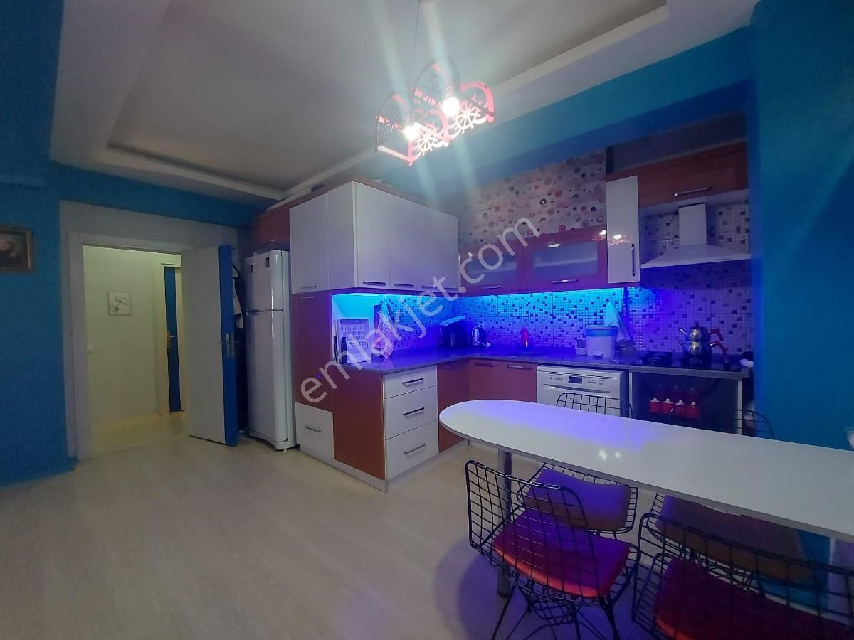 Hürriyet Mah.ebeveyn Banyolu,eşyalı Ve Bahçeli 1+1 Kiralık Daire - Görsel 4
