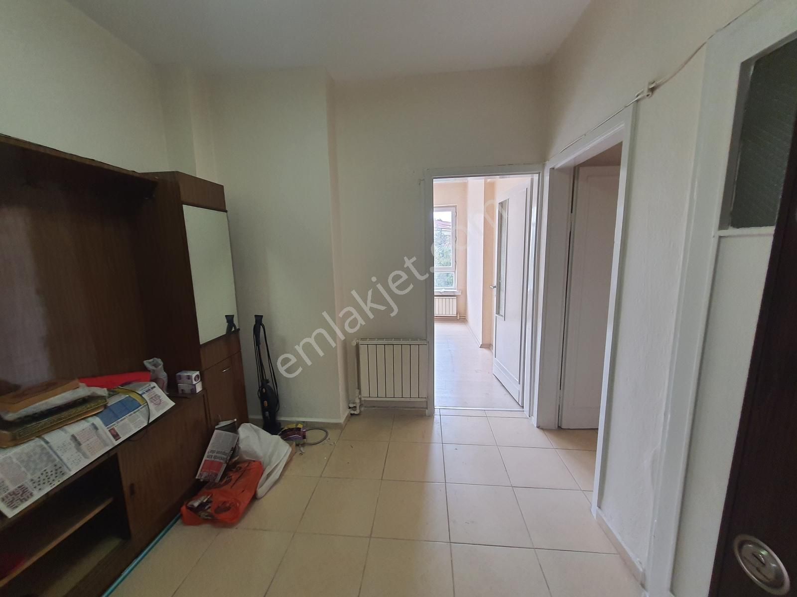 Krunıtyden Milli Zafer İlköğretim Okulu Karşısı 3+1kiralık Daire - Görsel 16