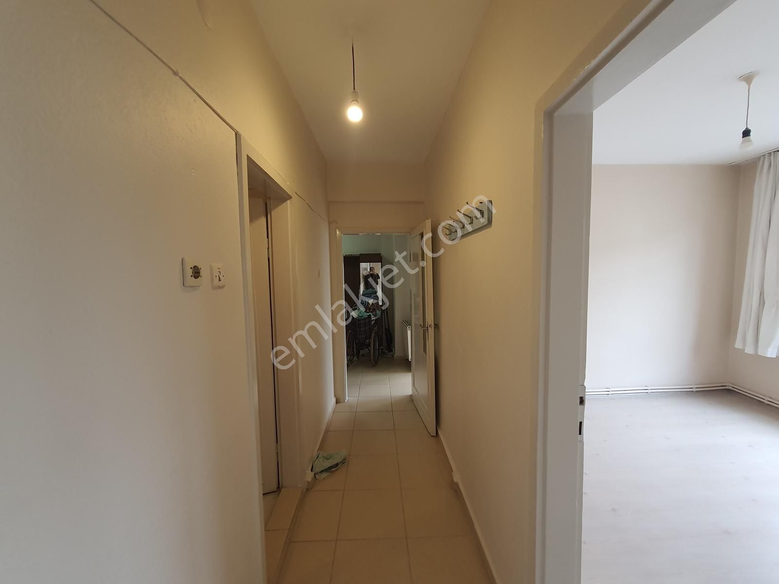 Krunıtyden Milli Zafer İlköğretim Okulu Karşısı 3+1kiralık Daire - Görsel 14