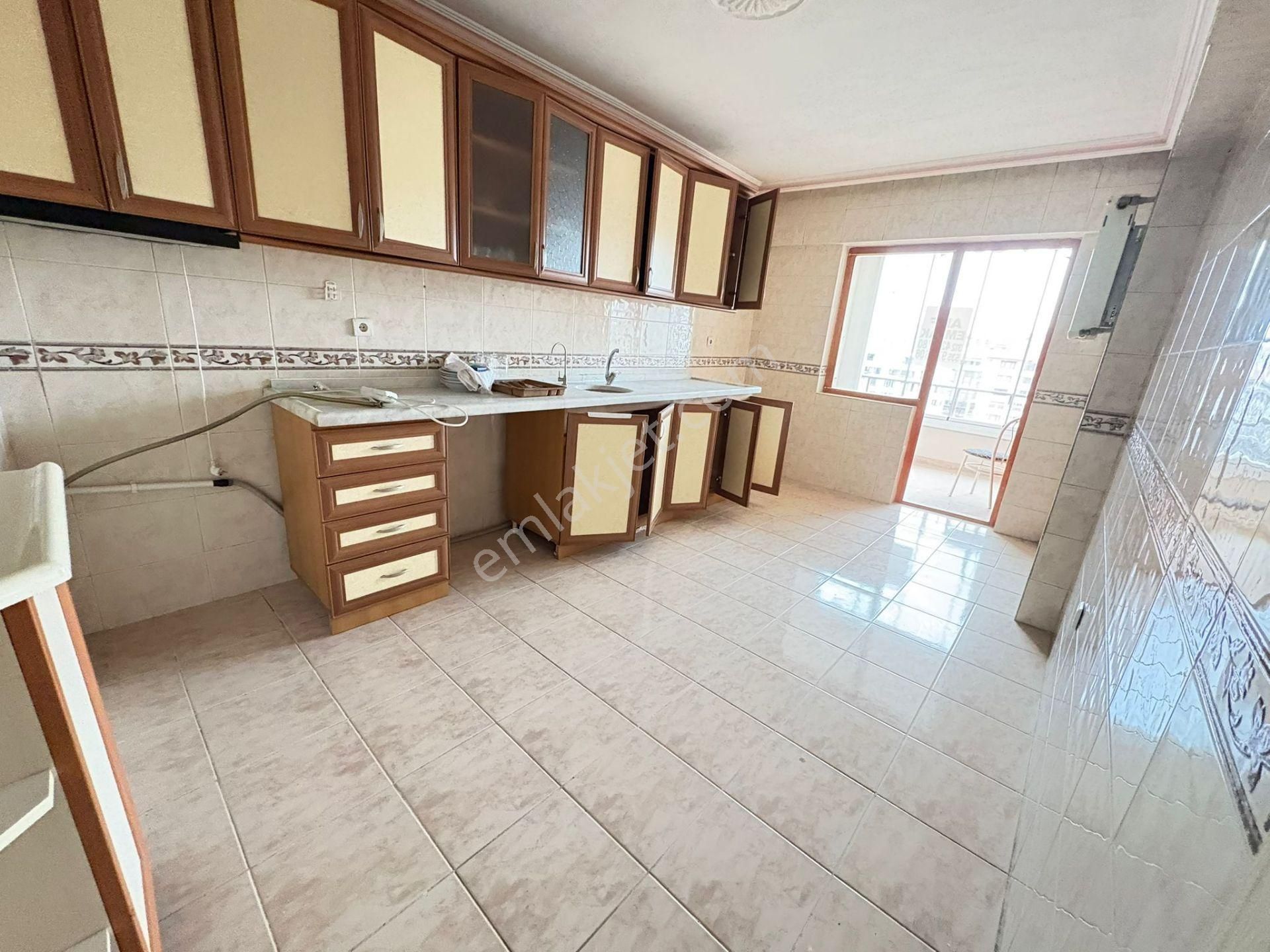 Göral Emlakdan Öveçler Vadisi Manzaralı Çetin Emeç Yakını 6+1 - Görsel 15