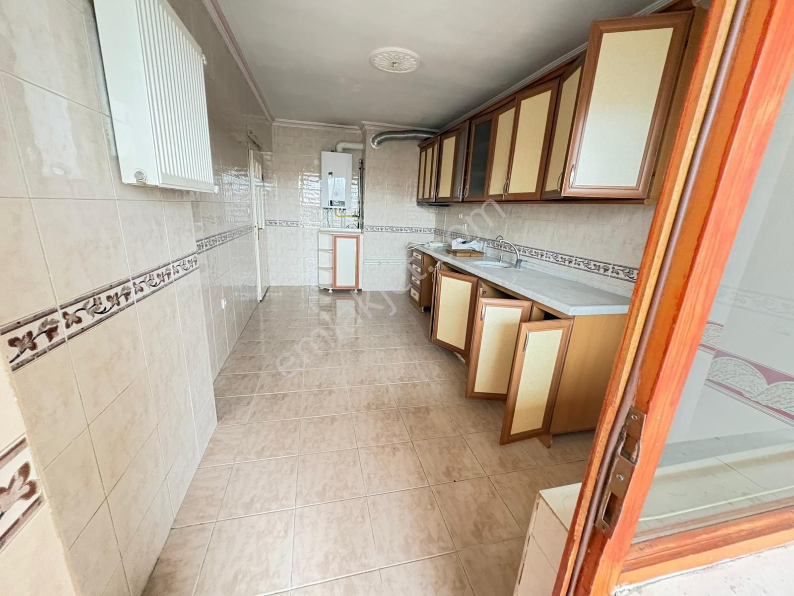 Göral Emlakdan Öveçler Vadisi Manzaralı Çetin Emeç Yakını 6+1 - Görsel 31