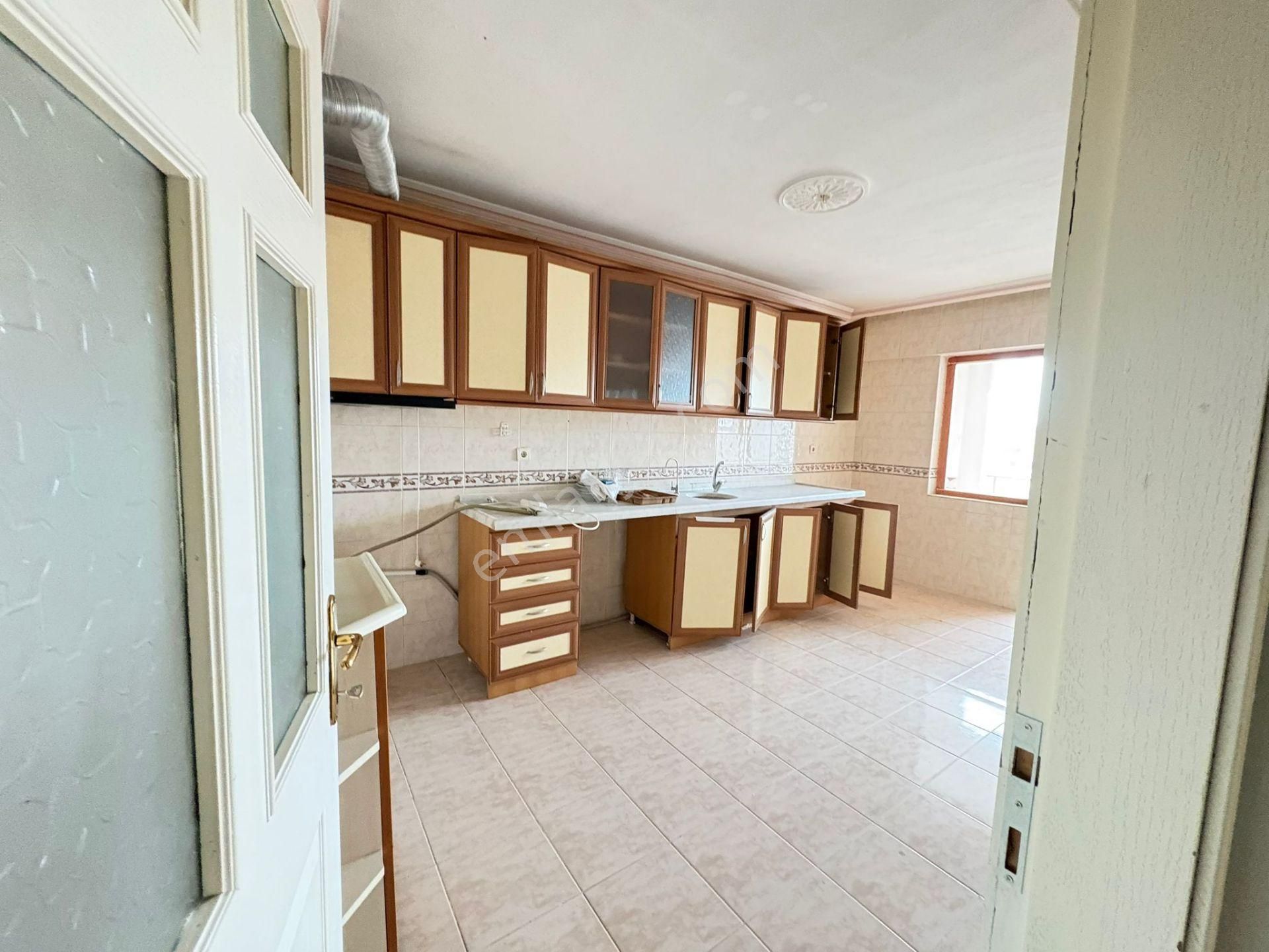 Göral Emlakdan Öveçler Vadisi Manzaralı Çetin Emeç Yakını 6+1 - Görsel 34