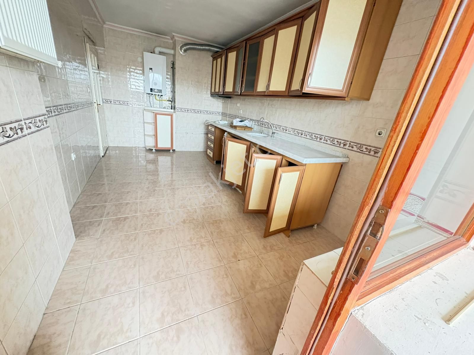 Göral Emlakdan Öveçler Vadisi Manzaralı Çetin Emeç Yakını 6+1 - Görsel 19