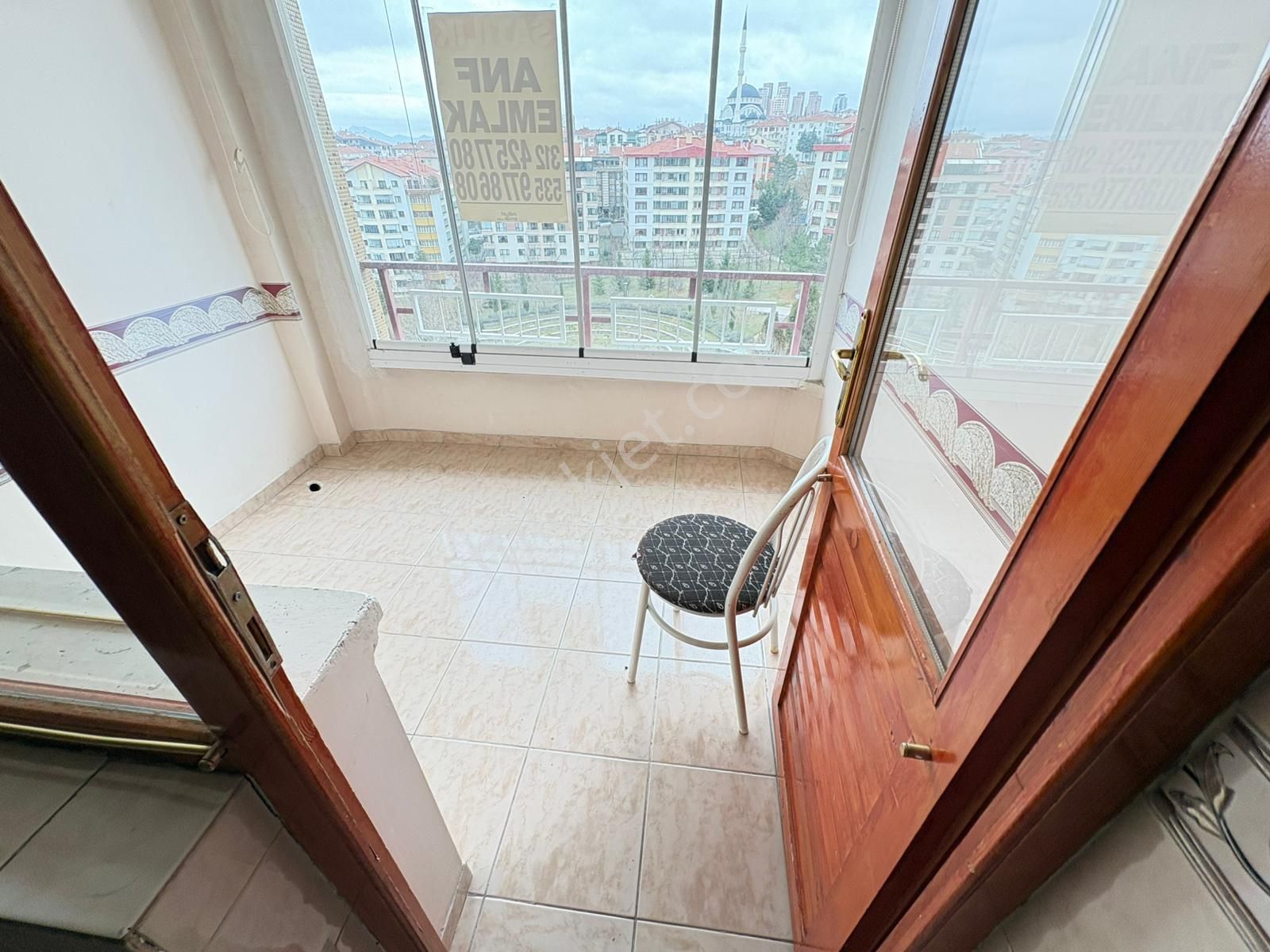 Göral Emlakdan Öveçler Vadisi Manzaralı Çetin Emeç Yakını 6+1 - Görsel 17