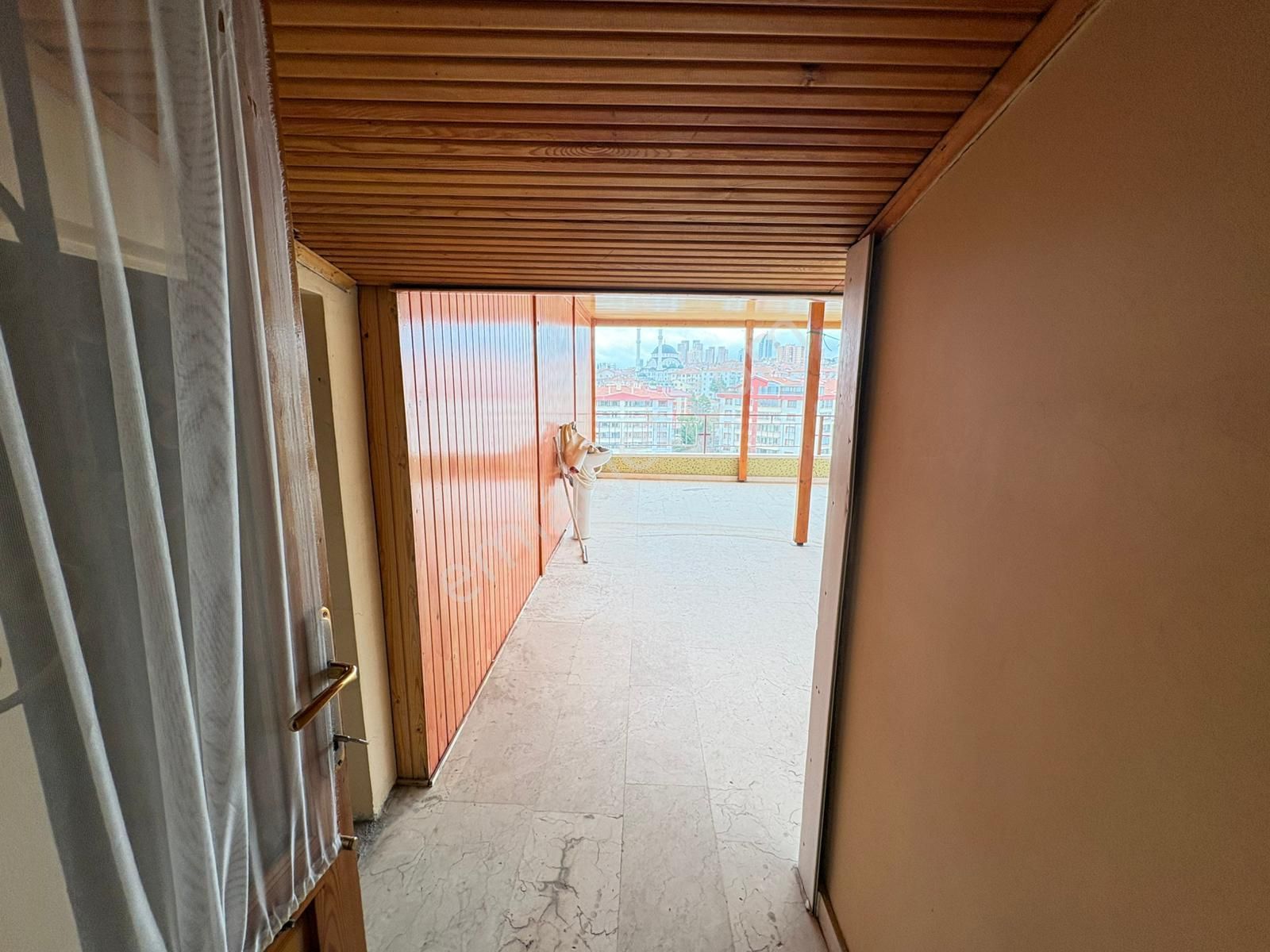 Göral Emlakdan Öveçler Vadisi Manzaralı Çetin Emeç Yakını 6+1 - Görsel 27