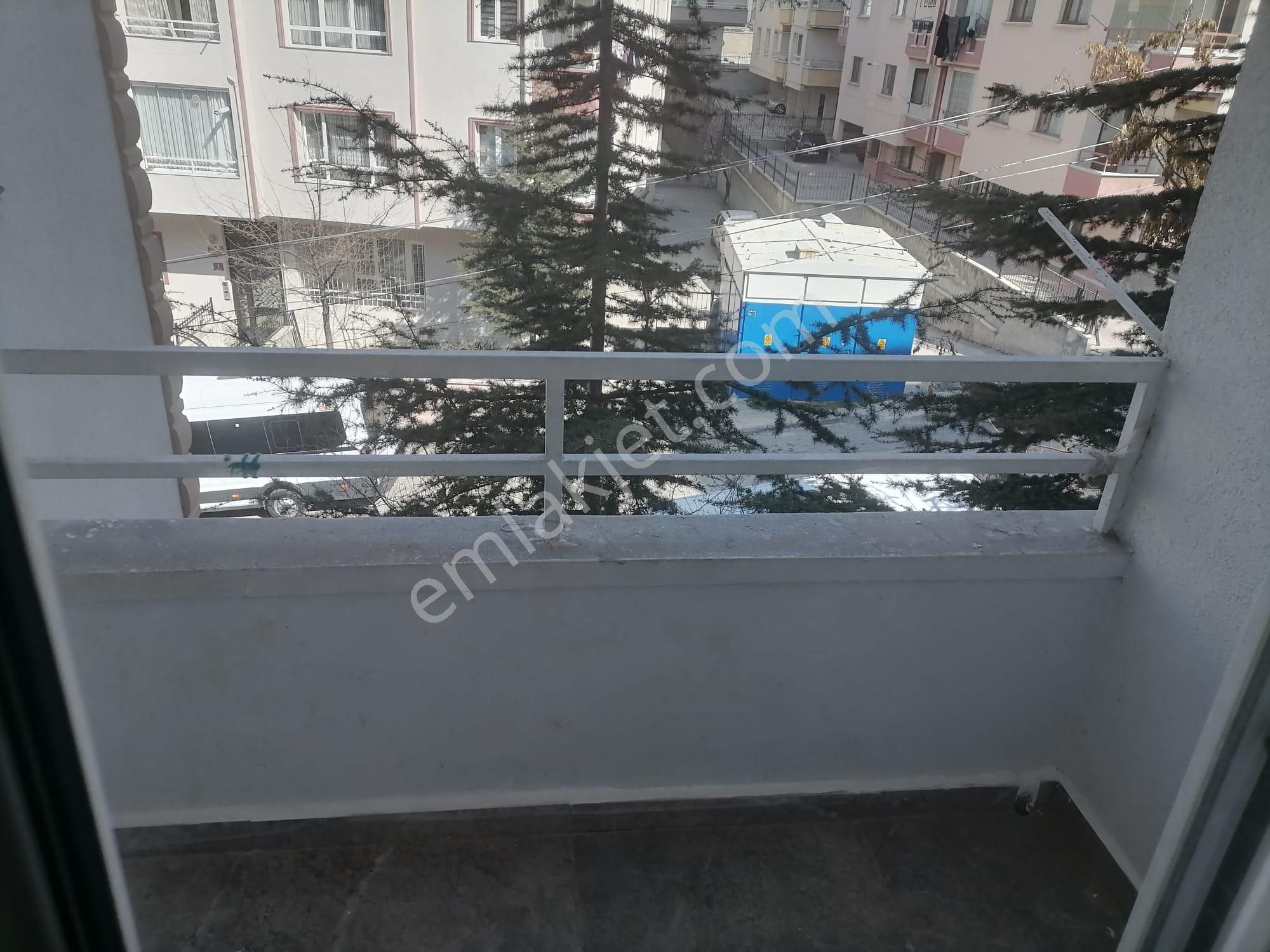 Mamak Belediyesinin Yanında Ara Kat 3+1 - Görsel 17