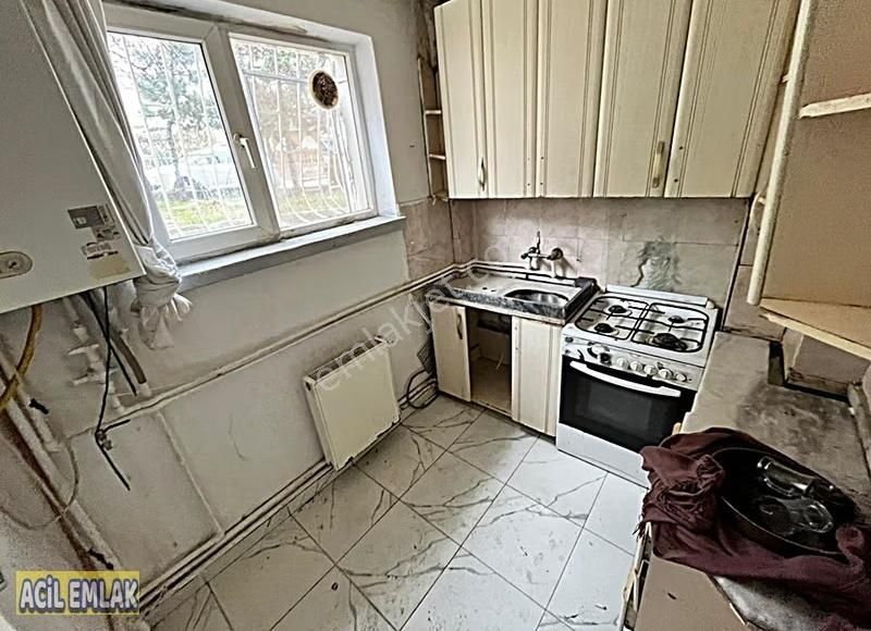 Acil Emlaktan Cepheleri Açık Adalı Sokakda Satılık Daire - Görsel 4