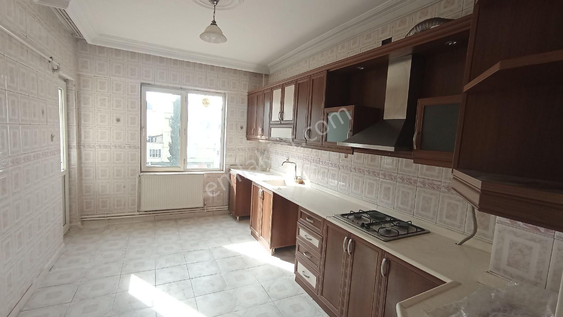 Kolejtepe Mahlesinde Asansörlü 3+1 Daire - Görsel 26