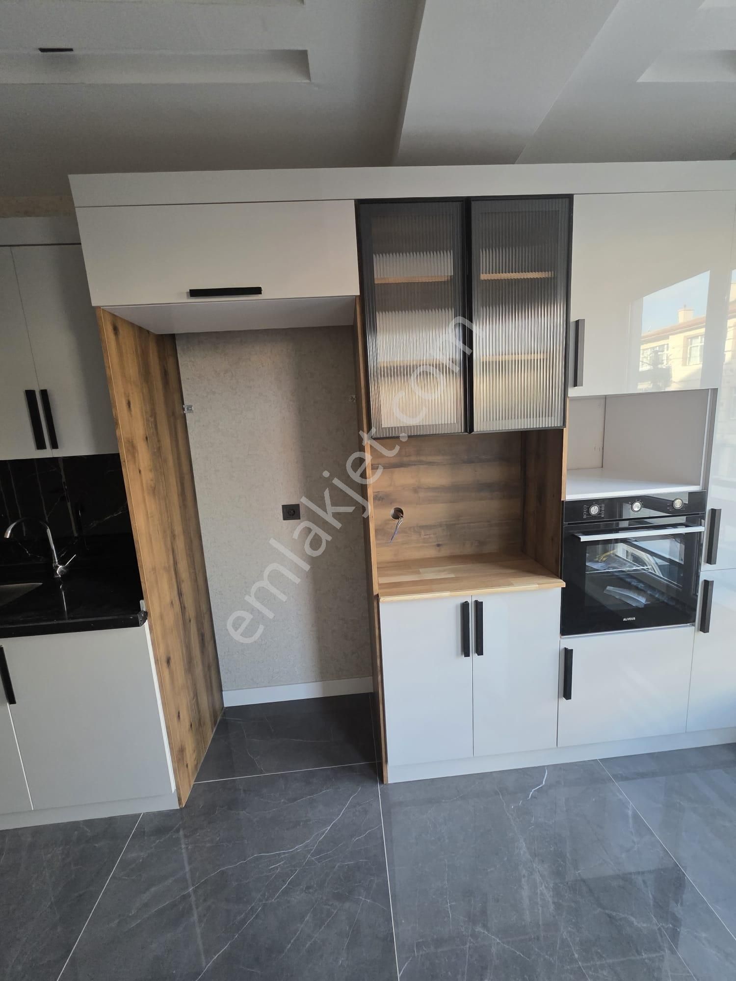 Emrah Çiftci'den Selçuklu Aydınlıkevler Mah.satılık 2+1 Sıfır Lüks Daireler - Görsel 14