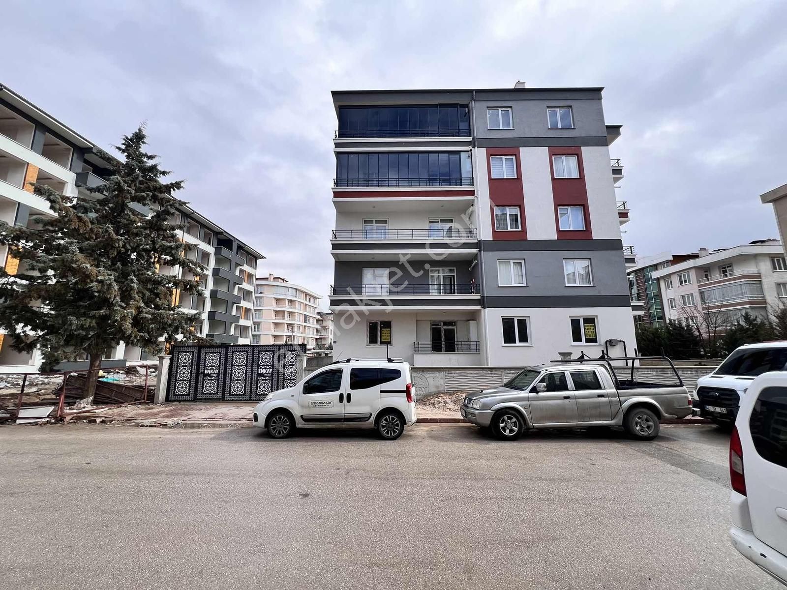 Hamzaoğlu Mah Mengene Cd Yakını Site İçi 3+1 Satılık Lüks Daire - Görsel 4