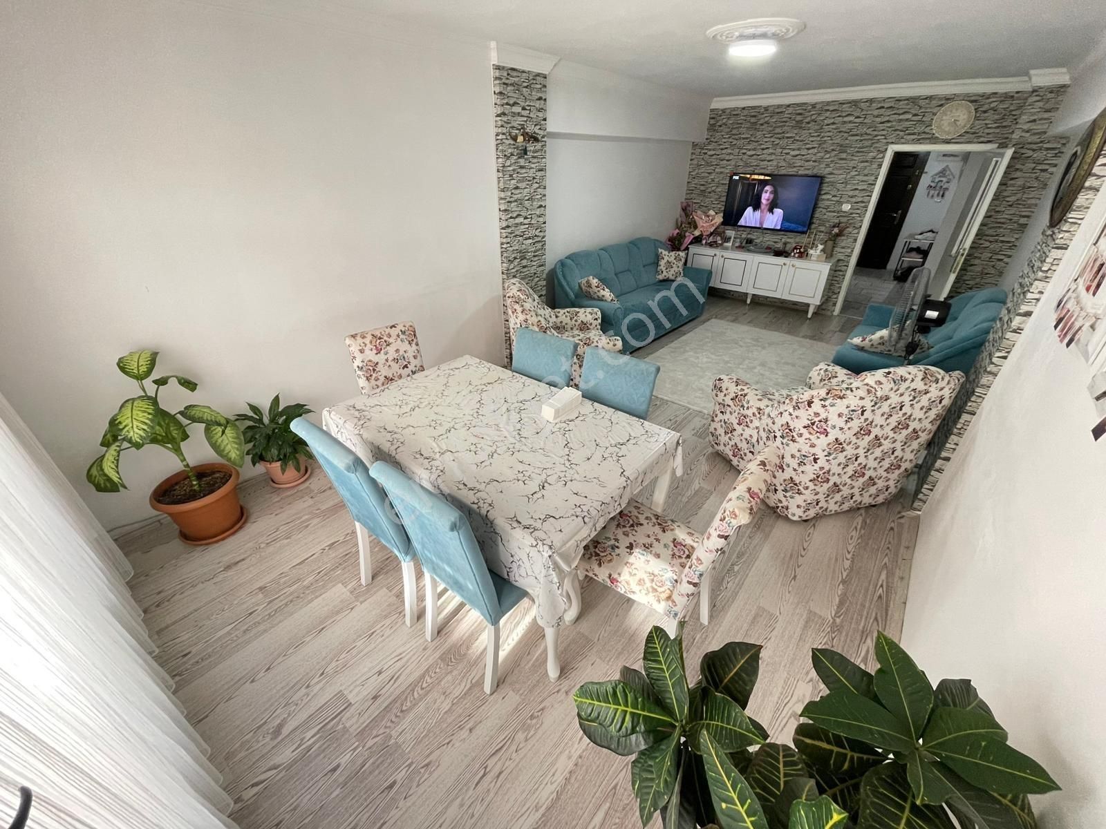Cadde Üzerinde Ara Kat Bağımsız 3+1 Çift Balkonlu Full Yapılı - Görsel 13