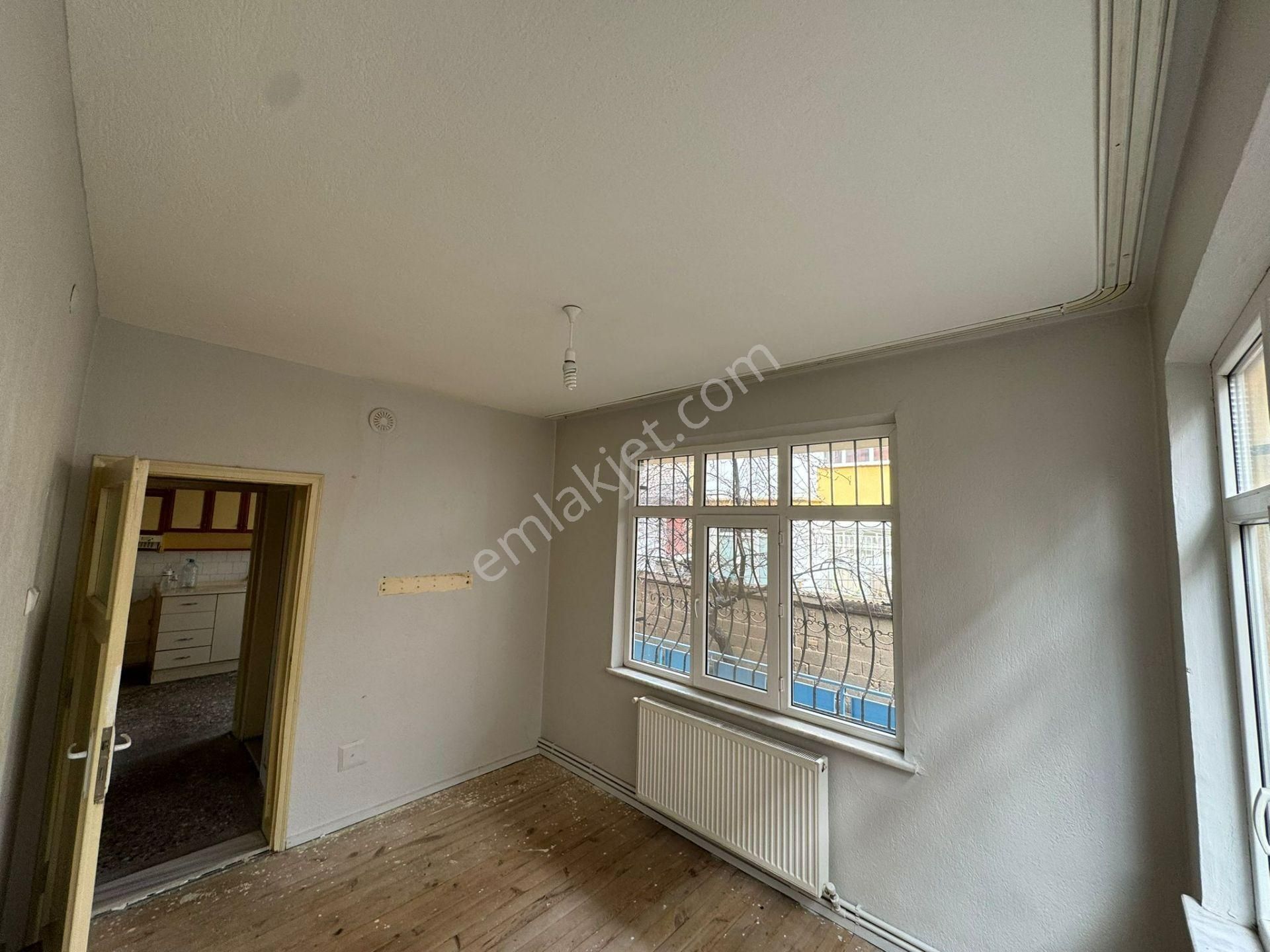 Işıklar Mah Kiralık 3+1 Makul Fiyatlı Daire - Görsel 6