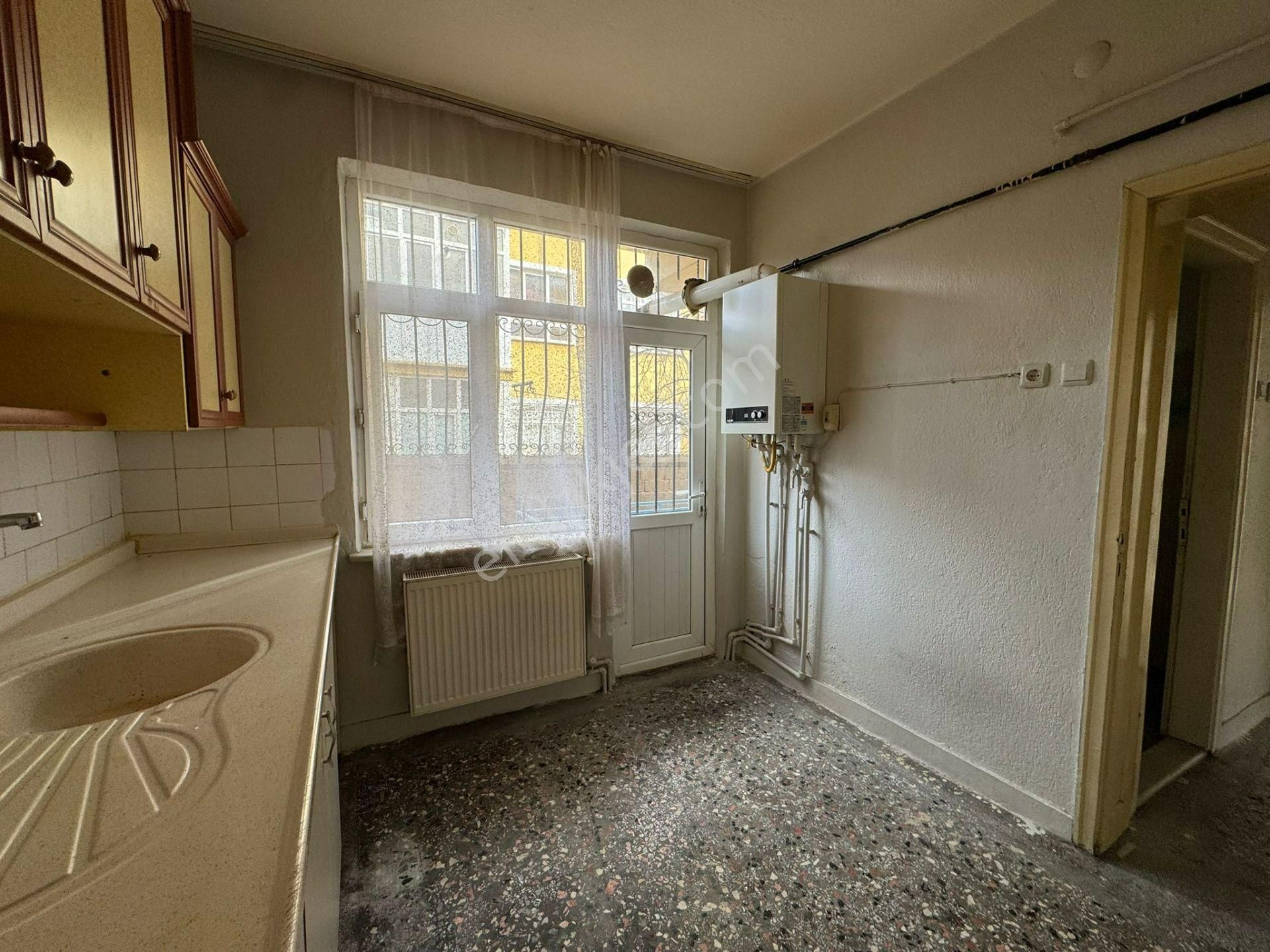 Işıklar Mah Kiralık 3+1 Makul Fiyatlı Daire - Görsel 15