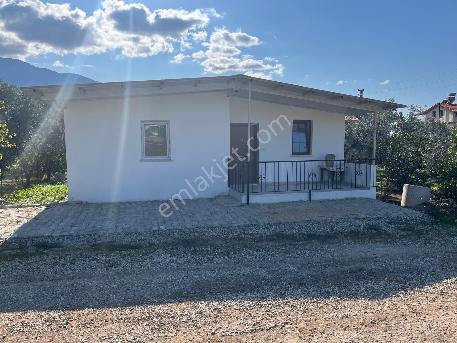 Karaçulhada Müstakil Kiralık 2+1 - Görsel 6