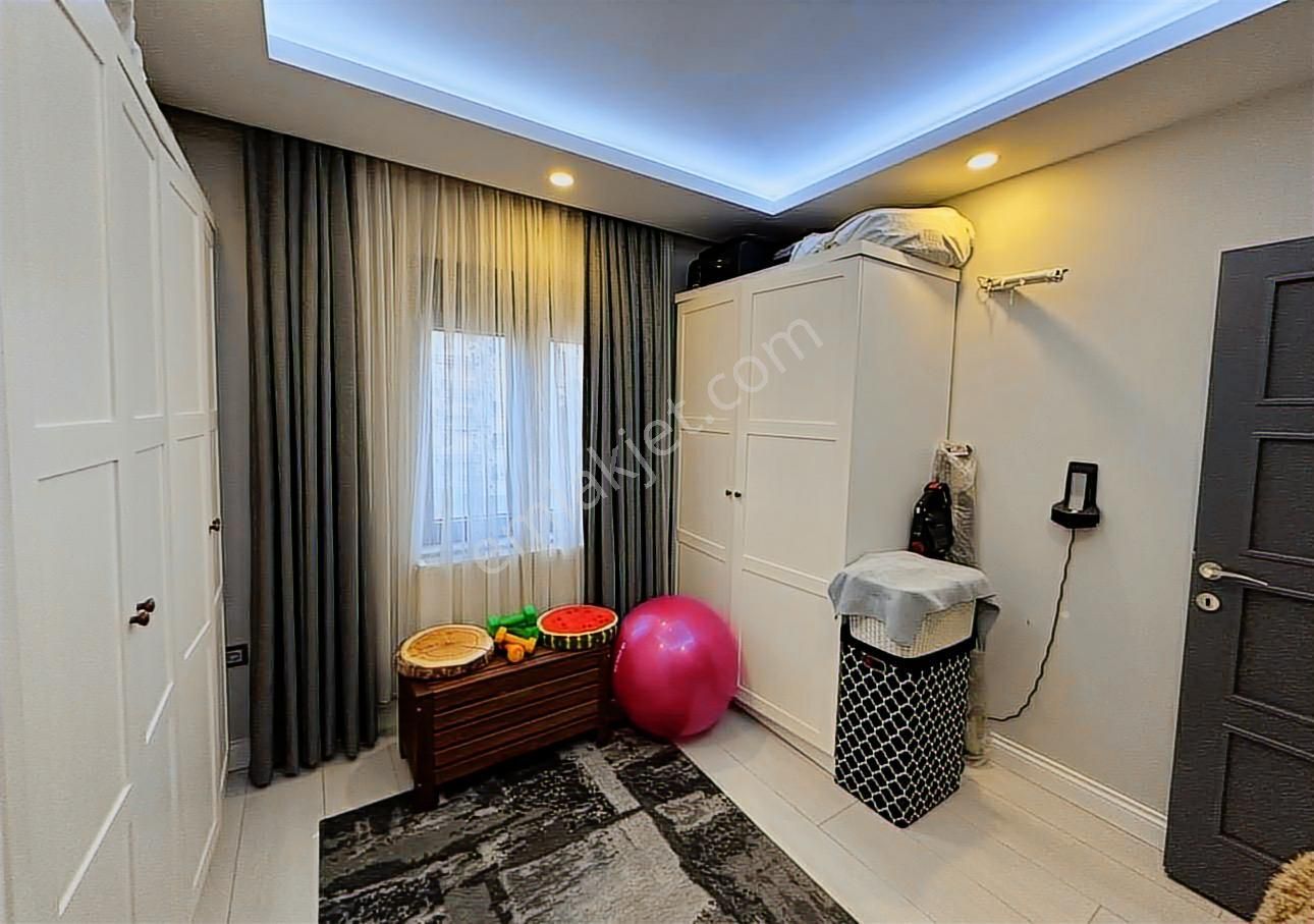 Muratpaşa Yeşilbahçe De Modern Mimari,konforlu Yaşam - Görsel 15
