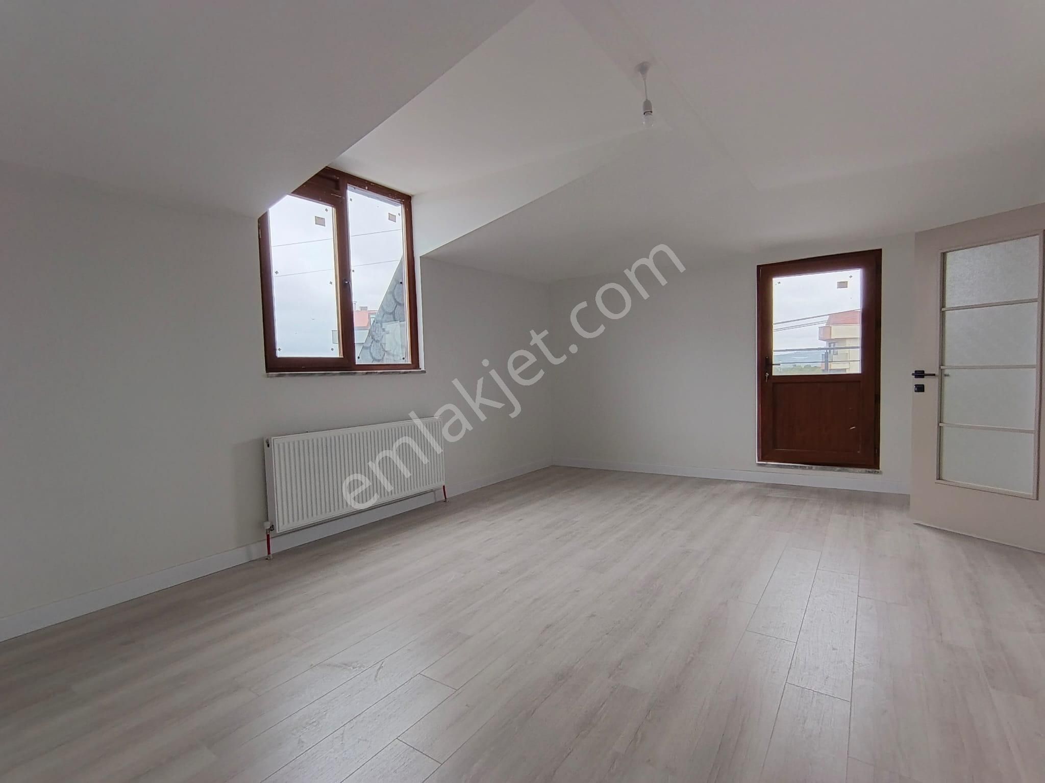 Çekmeköy Çatalmeşe Mh Doğa Manzaralı Satılık Lüks 5+2 215m² Dubleks Daire - Görsel 3