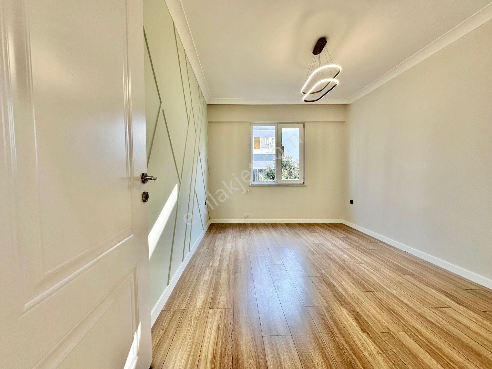 ꧁ay Emlaktan꧁akçay Merkezde Denize Yakın Ön Cephe Arakat Şık Tasarımlı Satılık 3+1 Tasarım Daire - Görsel 21