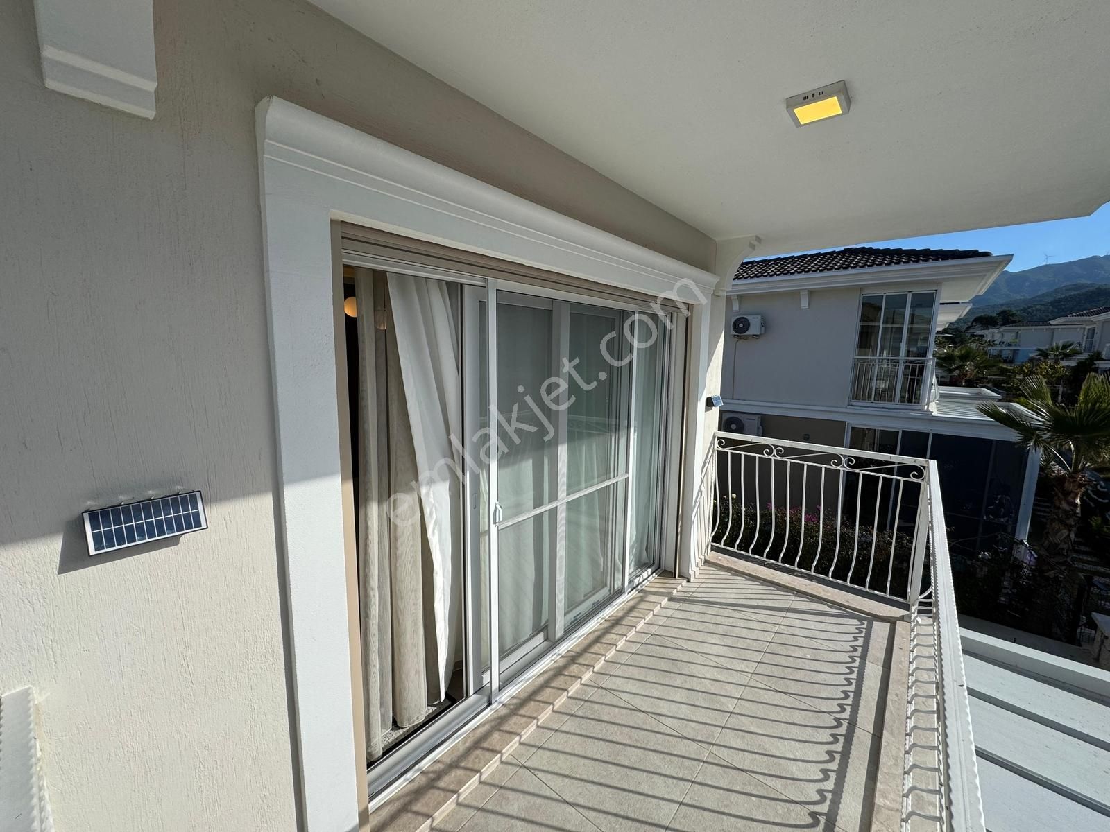 Termal Havuzlu Sitede Satılık 3+1 Villa - Görsel 22