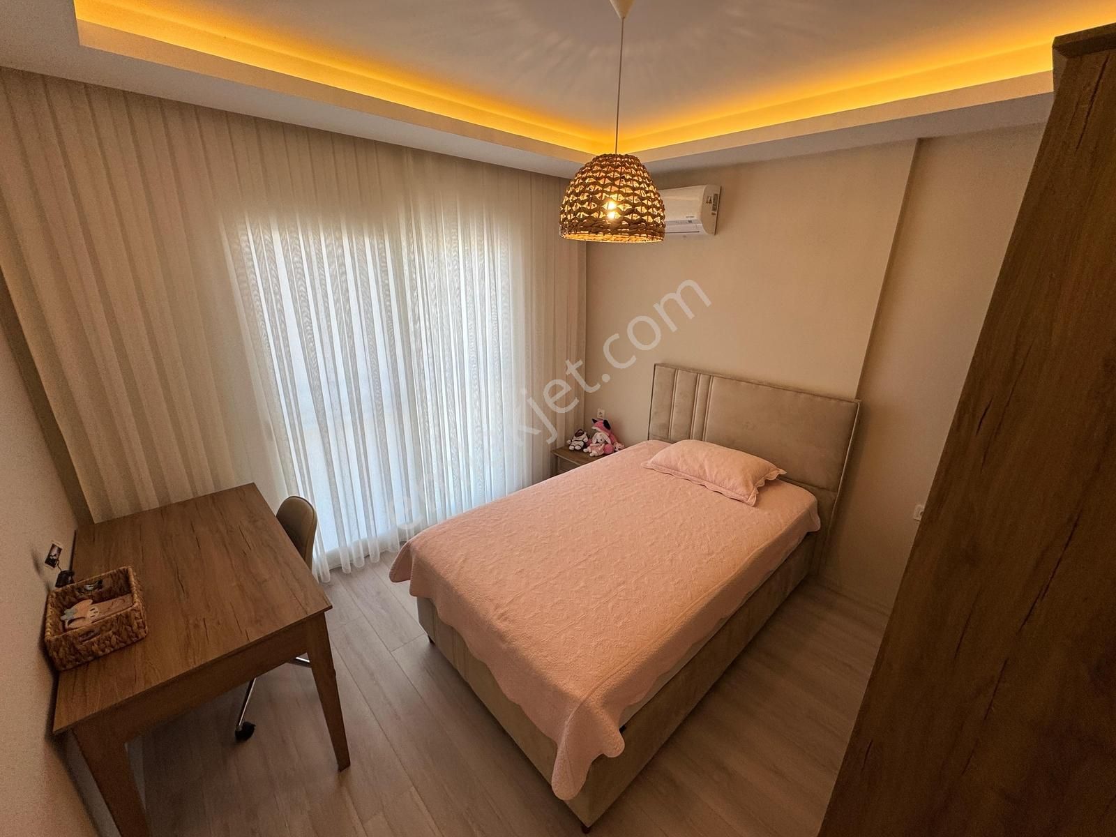 Termal Havuzlu Sitede Satılık 3+1 Villa - Görsel 24