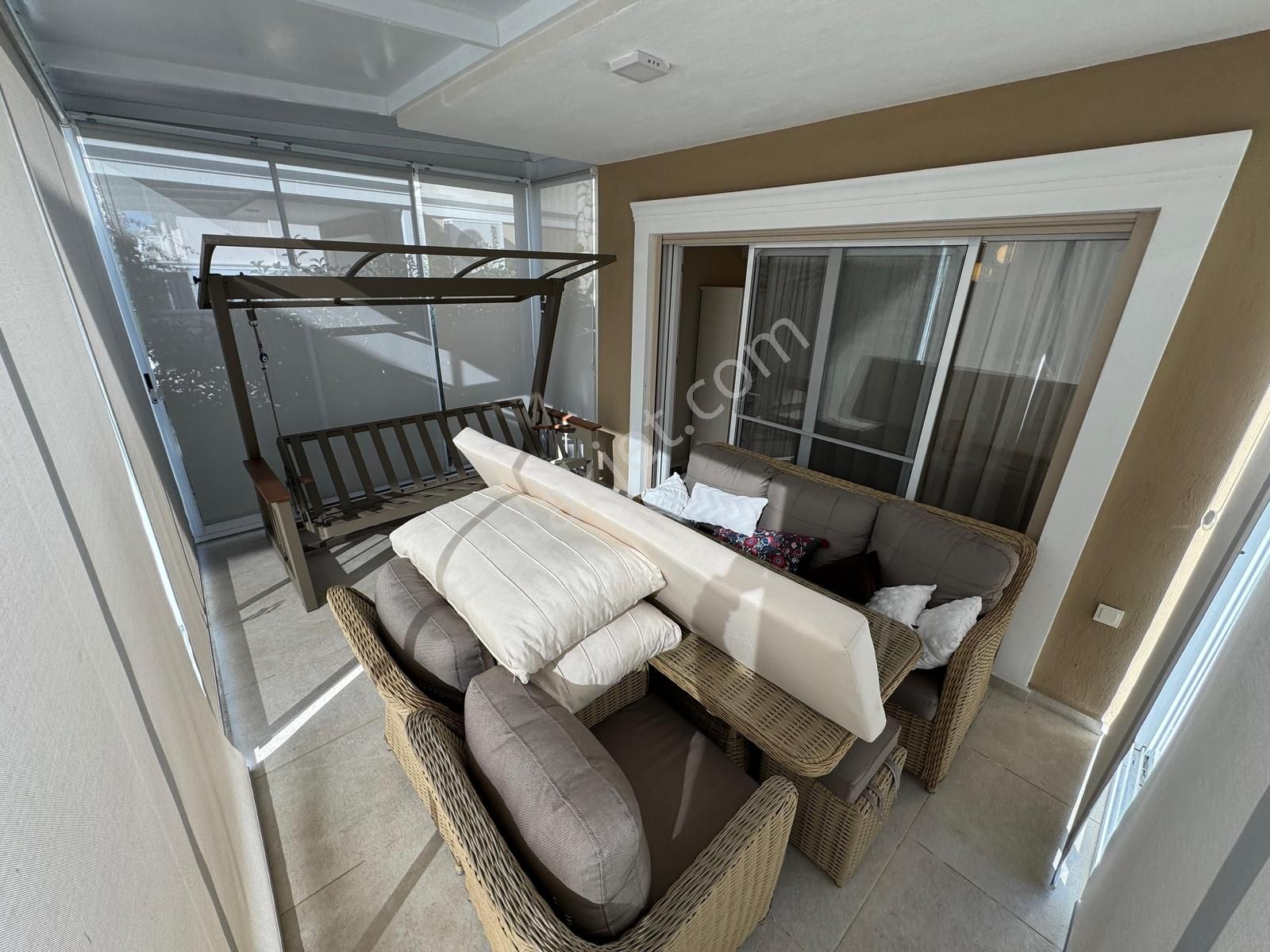 Termal Havuzlu Sitede Satılık 3+1 Villa - Görsel 10