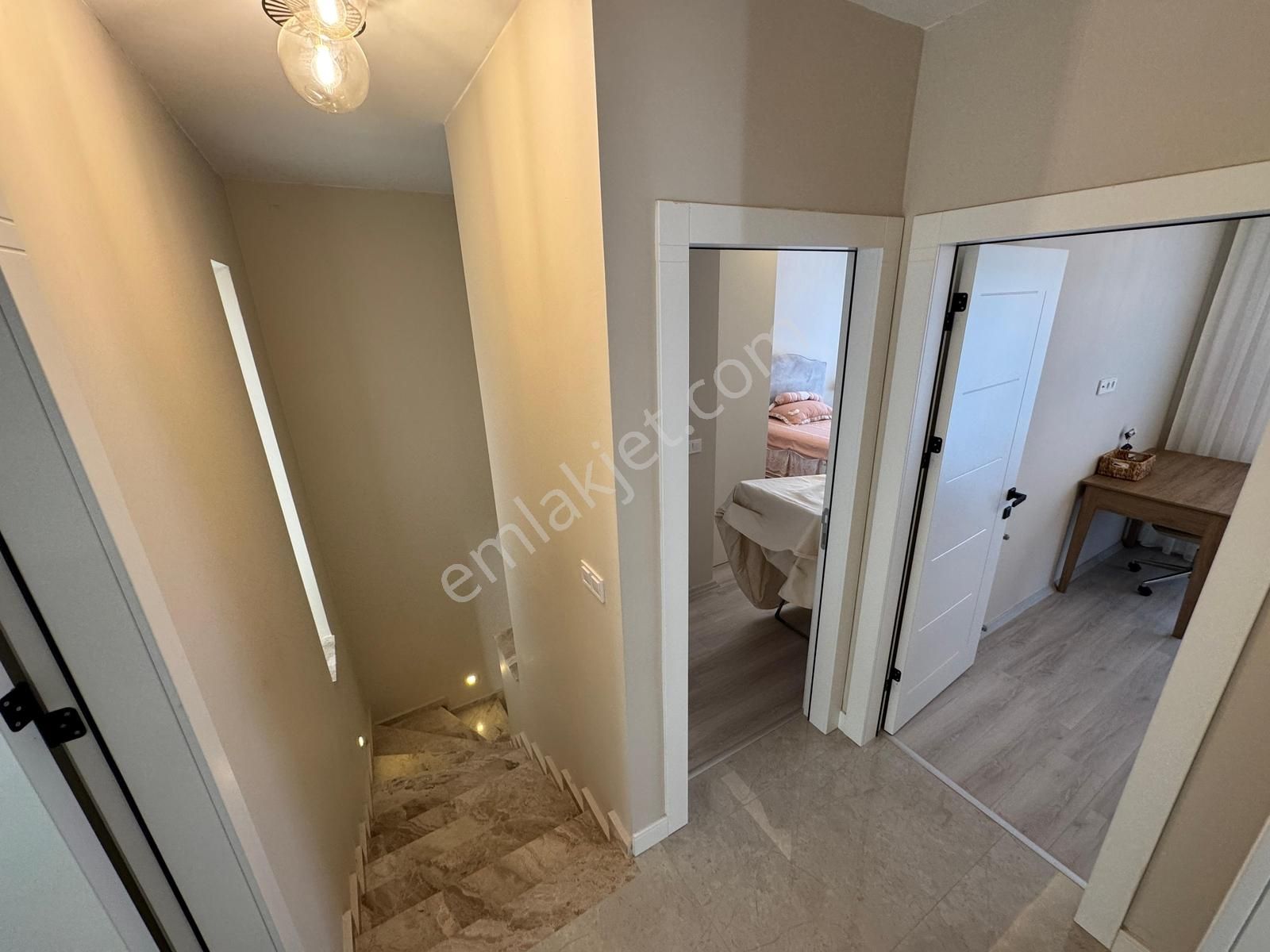 Termal Havuzlu Sitede Satılık 3+1 Villa - Görsel 23