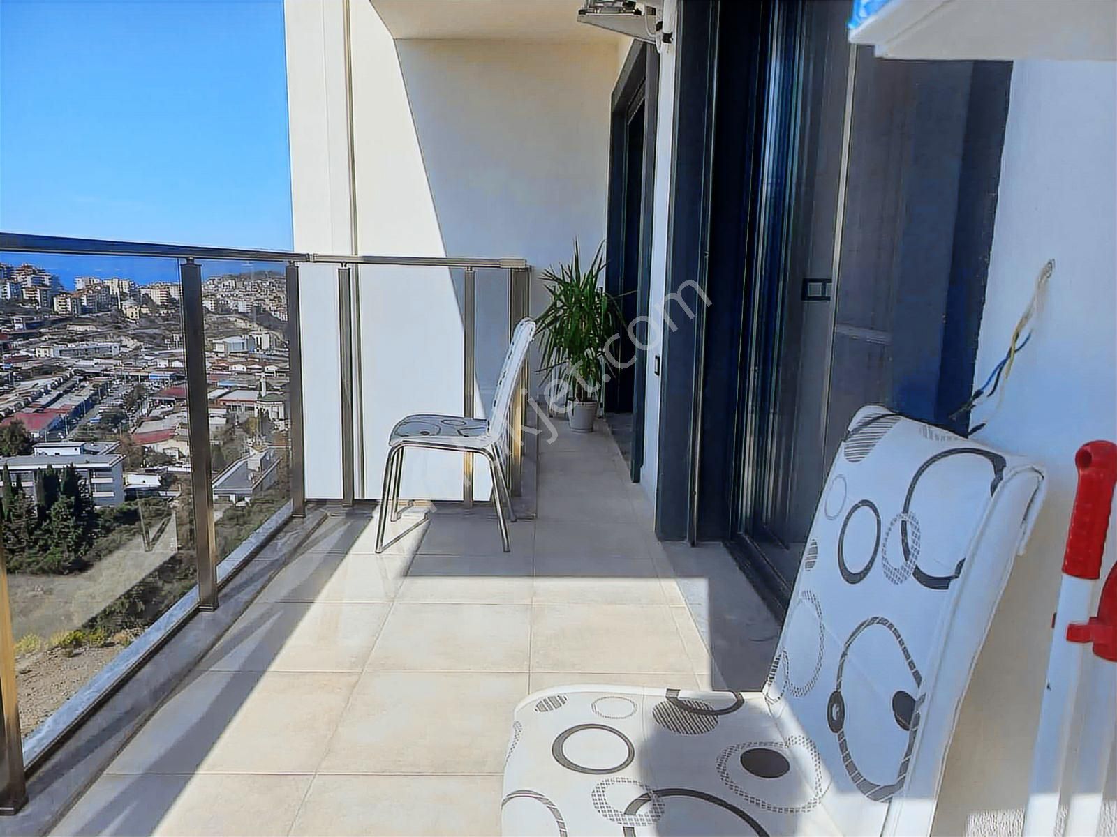 Değirmendere'de 2+1 Ara Kat Havuzlu Satılık Daire - Görsel 5