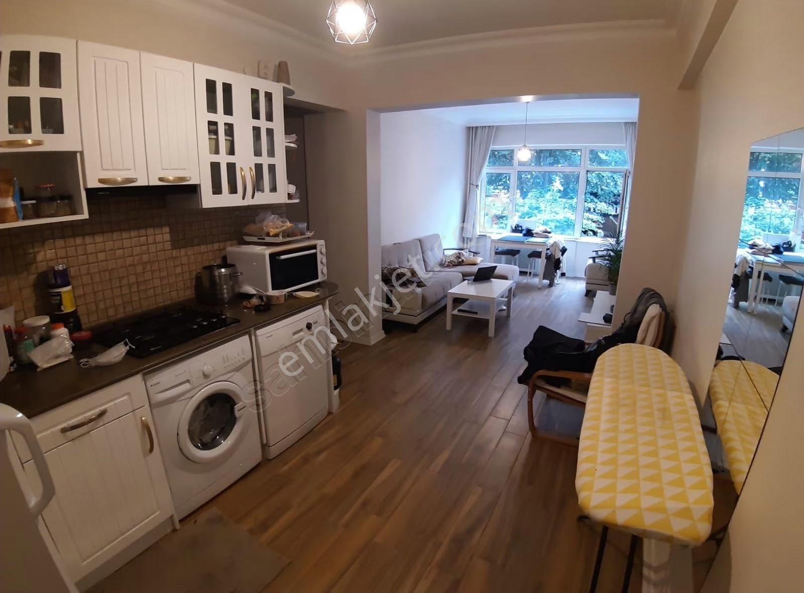 Beşiktaş Merkezde Süper Konumda Birinci Kat 3+1 Daire