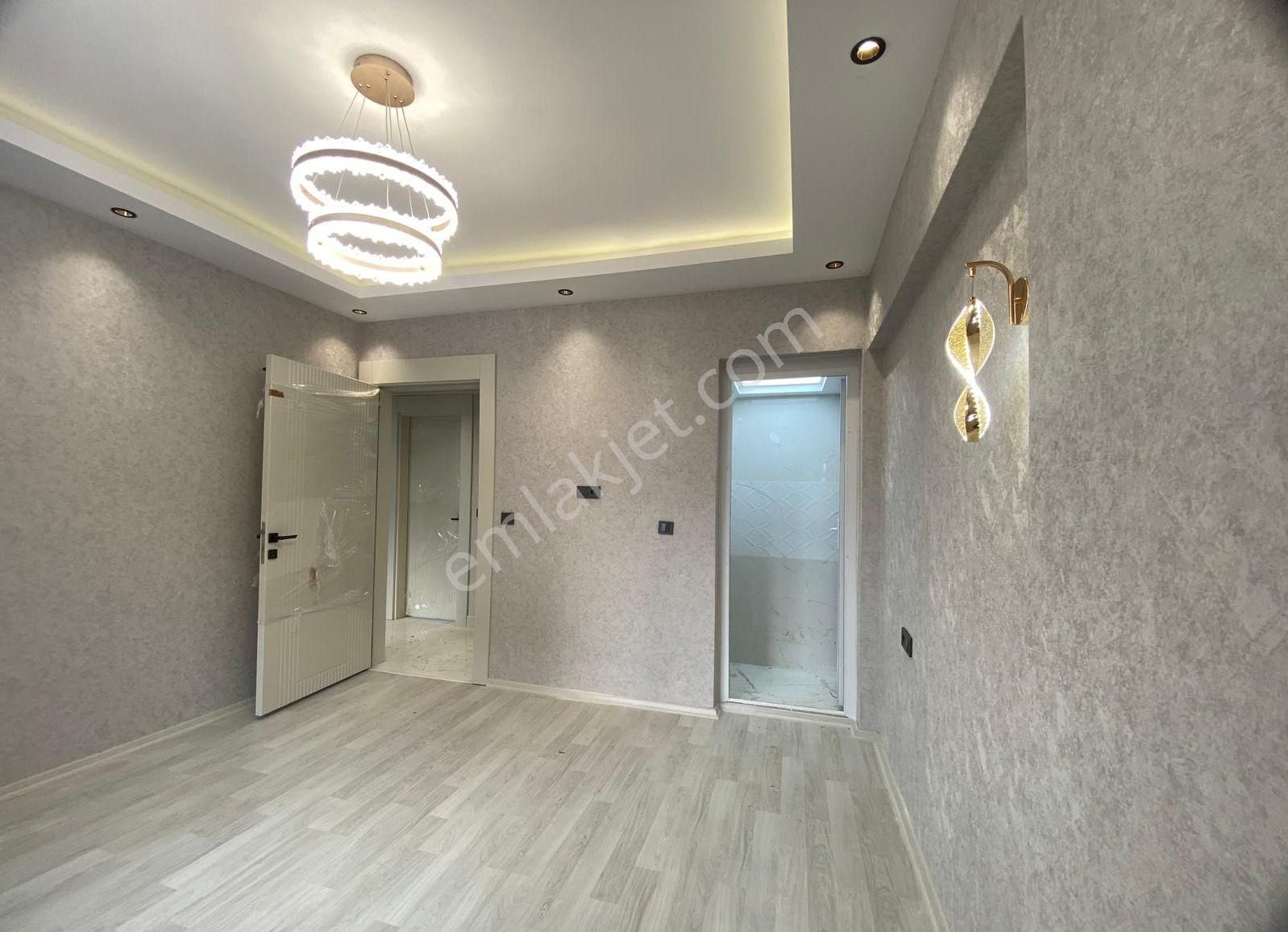 Fıstıklık'ta Aranan Konumda Az Katlı Sıfır! Çift Banyo U.lüx 2+1 - Görsel 10