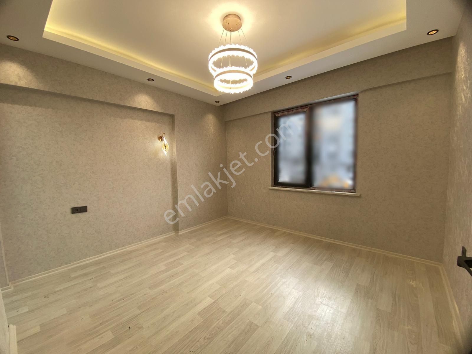 Fıstıklık'ta Aranan Konumda Az Katlı Sıfır! Çift Banyo U.lüx 2+1 - Görsel 11
