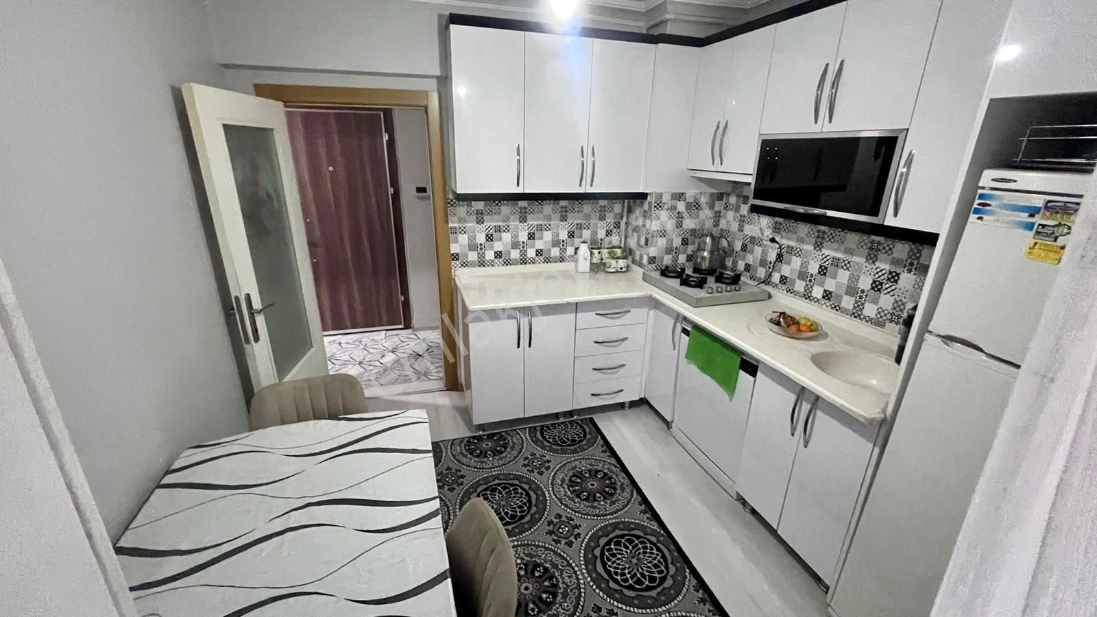 Sincan Malazgirt Mah. 3+1 Ara Katta Full Yapılı Bağımsız Dairee