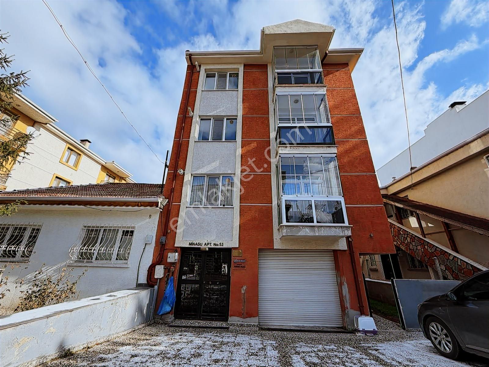 Kr Unıty'den Osmangazi Mahallesinde 3+1 Kiralık Daire