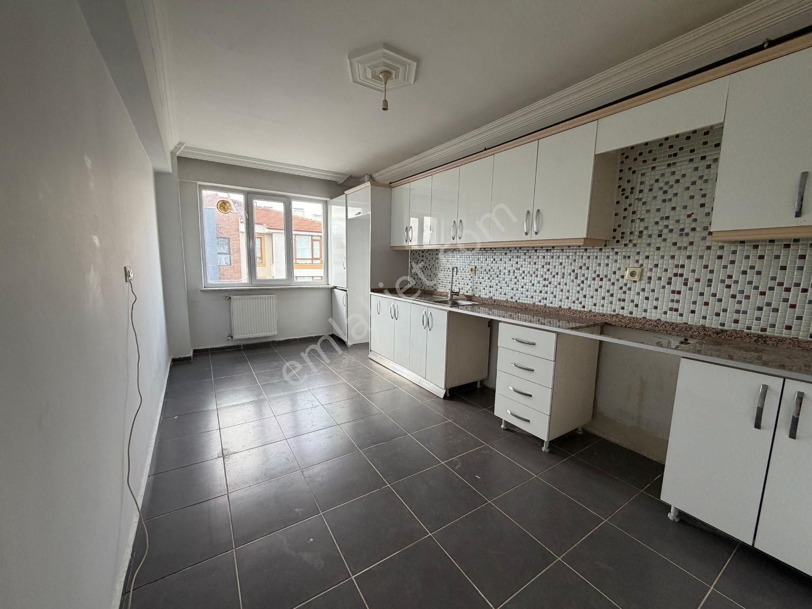 Kr Unıty'den Osmangazi Mahallesinde 3+1 Kiralık Daire - Görsel 8