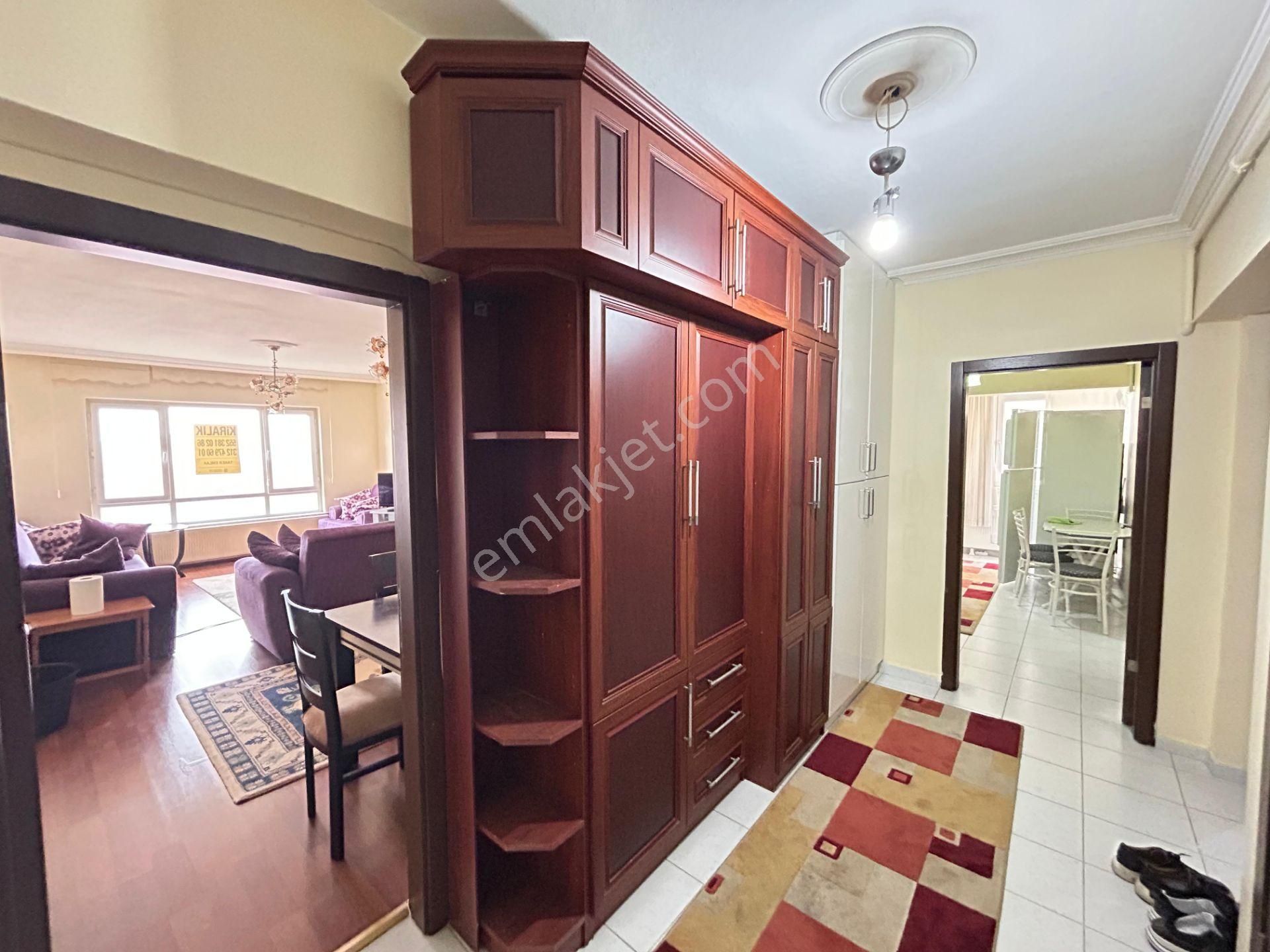 Taner'den Dikmen Sokullu Cad'de Ptt Yakını 3+1 125 Kombili Arakat Manzaralı - Görsel 12