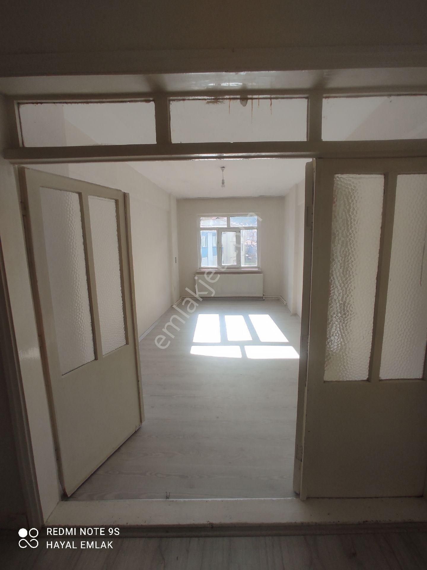 Hayal Emlak'tan Altunkalem Mahallesinde Kiralık Daire - Görsel 2