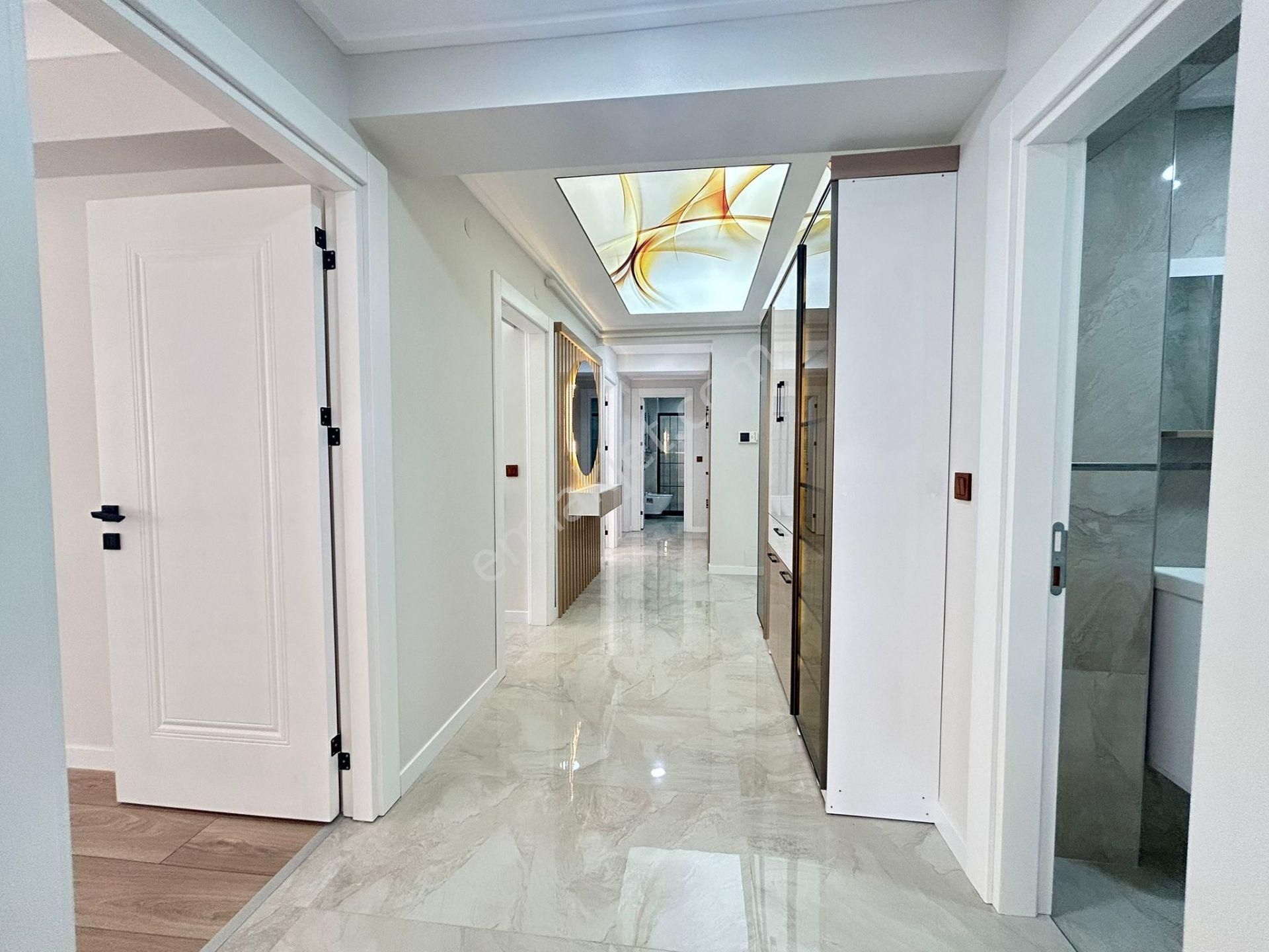 Taner'den Dikmen'de Hakim Evi Yakını 3+1 Orta Kat Süper Lüks Ön Cephe - Görsel 8