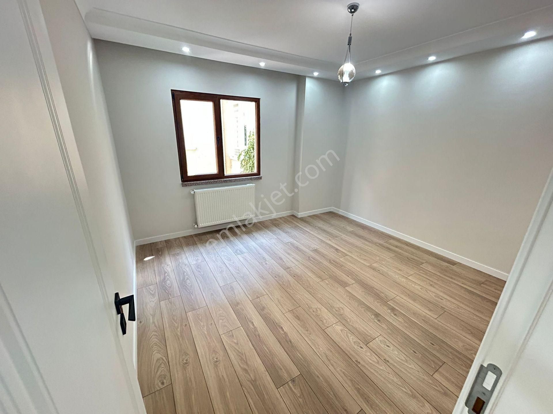 Taner'den Dikmen'de Hakim Evi Yakını 3+1 Orta Kat Süper Lüks Ön Cephe - Görsel 12