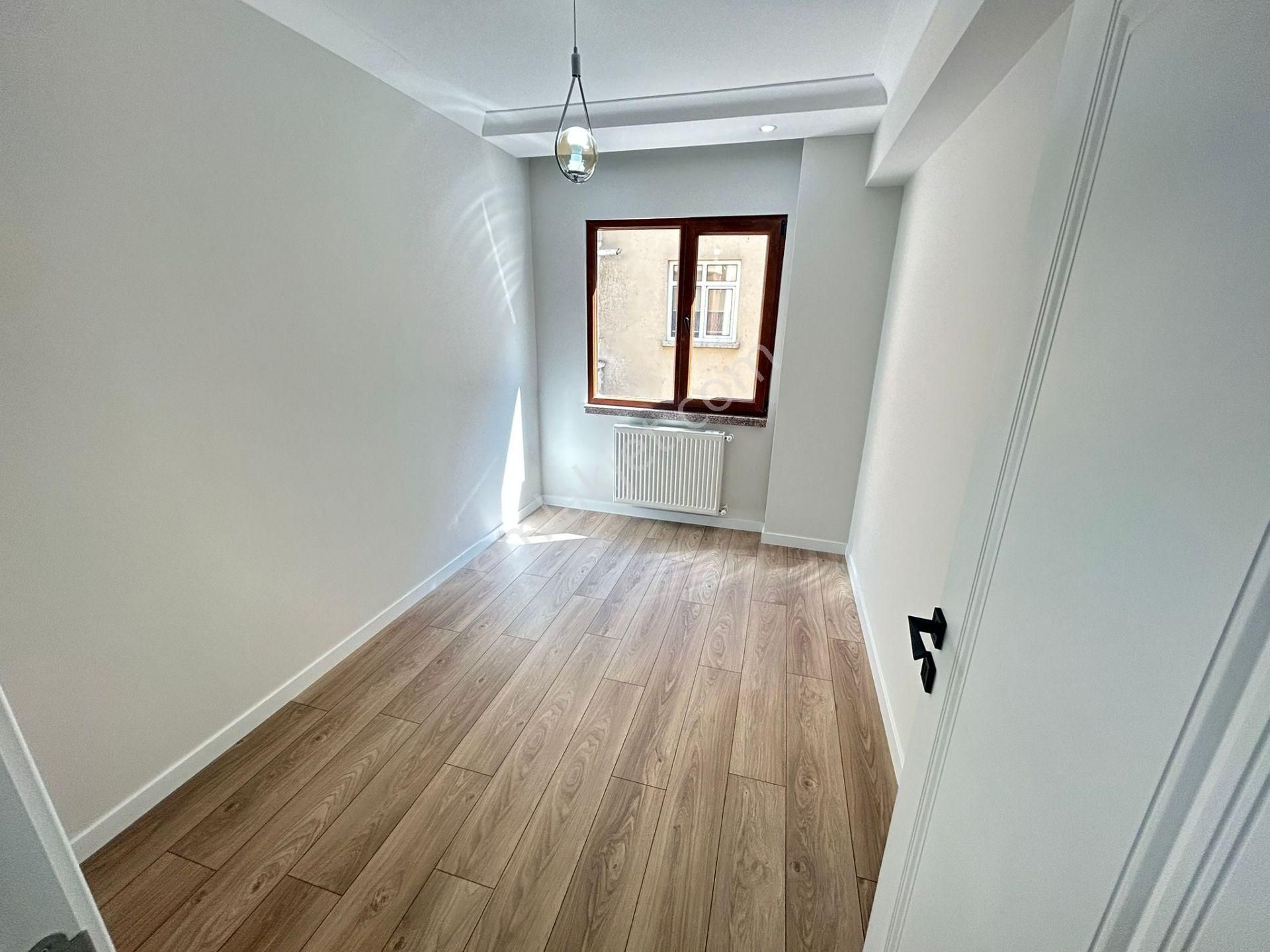 Taner'den Dikmen'de Hakim Evi Yakını 3+1 Orta Kat Süper Lüks Ön Cephe - Görsel 28