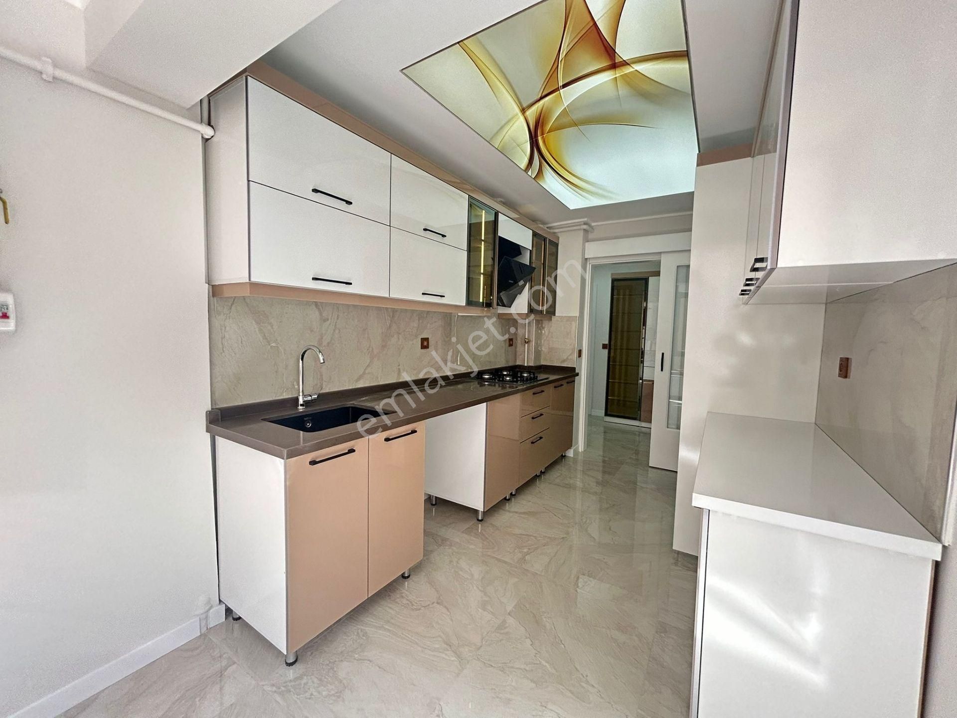 Taner'den Dikmen'de Hakim Evi Yakını 3+1 Orta Kat Süper Lüks Ön Cephe - Görsel 34