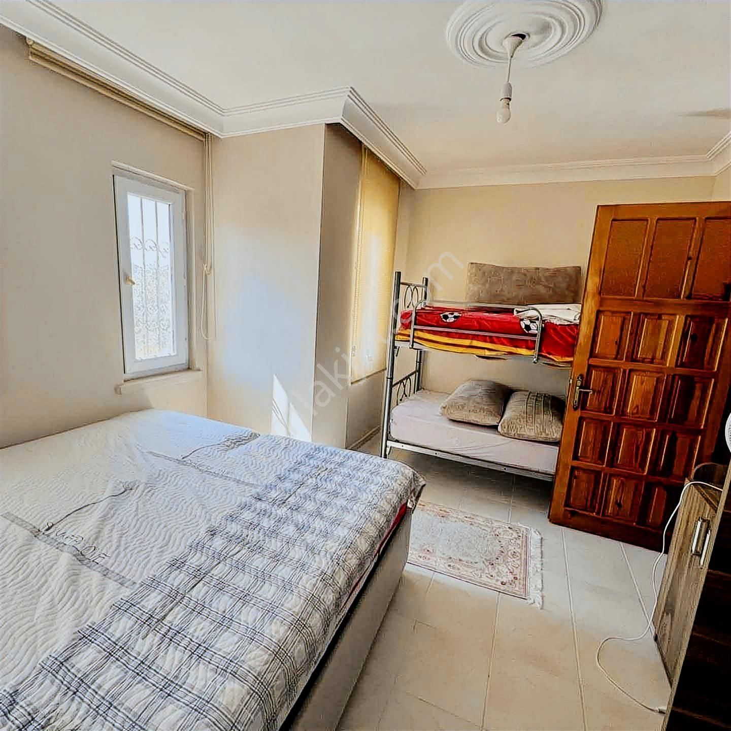 Kuşadası Davutlar'da Havuzlu Sitede Satılık 3+1 Masrafsız Yazlık - Görsel 17