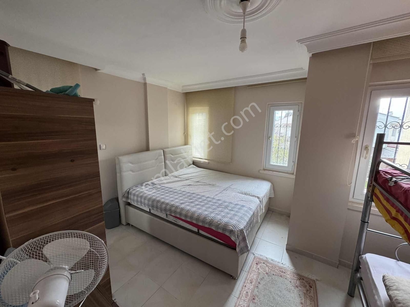 Kuşadası Davutlar'da Havuzlu Sitede Satılık 3+1 Masrafsız Yazlık - Görsel 4