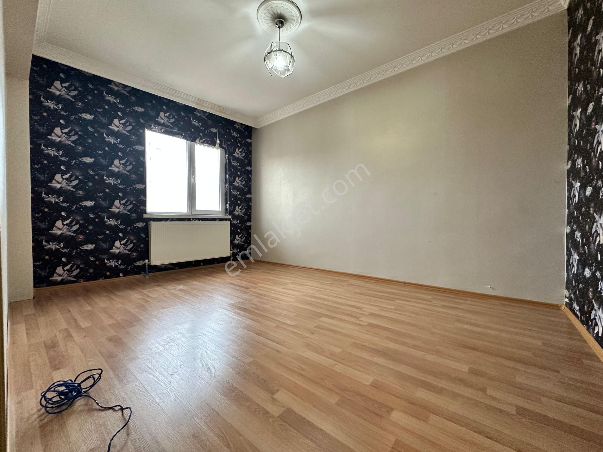 Pursaklar Mehmet Zengin Emlak'tan Park Manzaralı 3 Banyolu 6+1 Dubleks Daire - Görsel 18